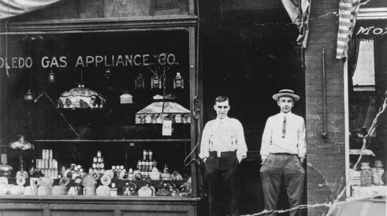 Gross Lighting & Home