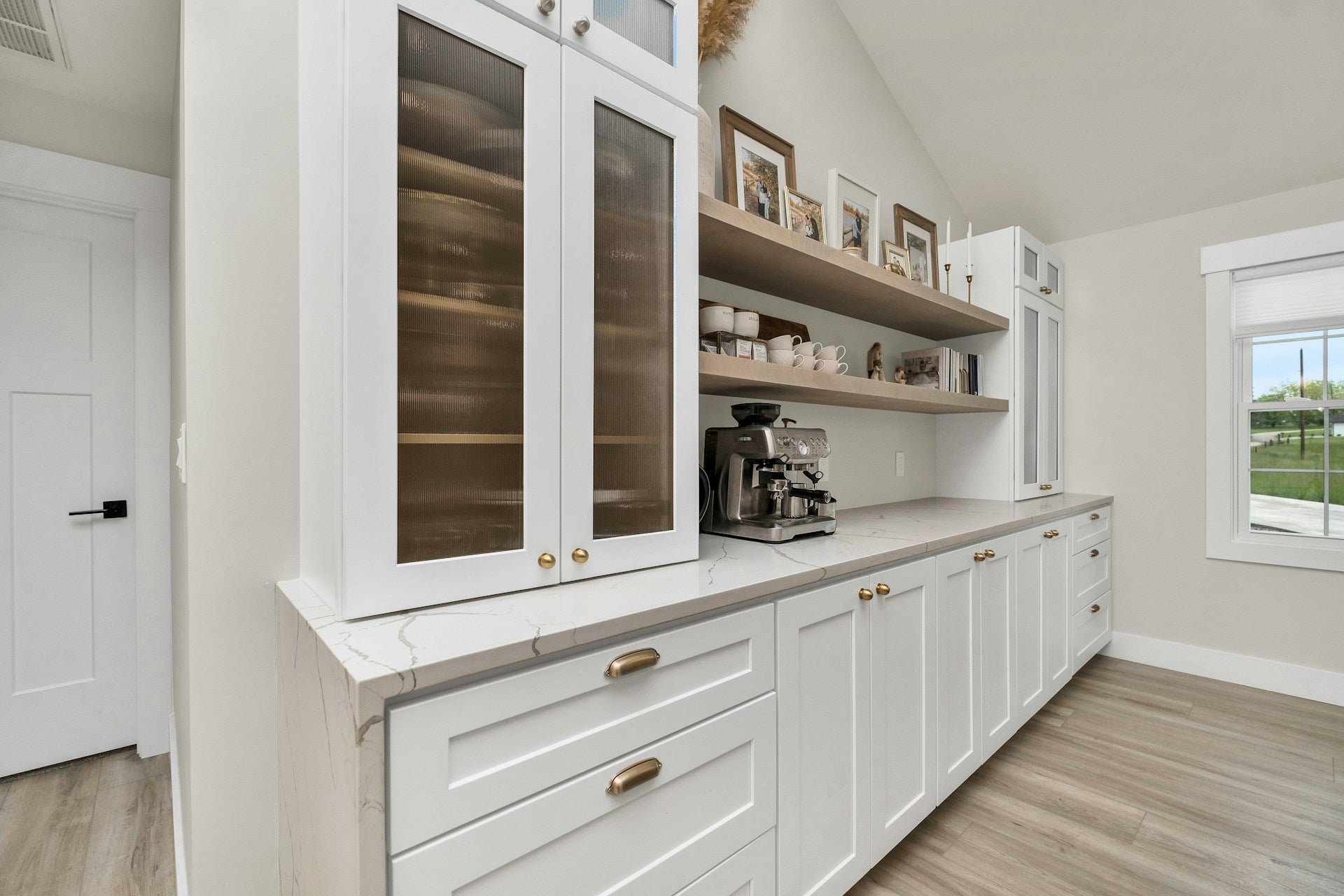 Cabinet Hardware