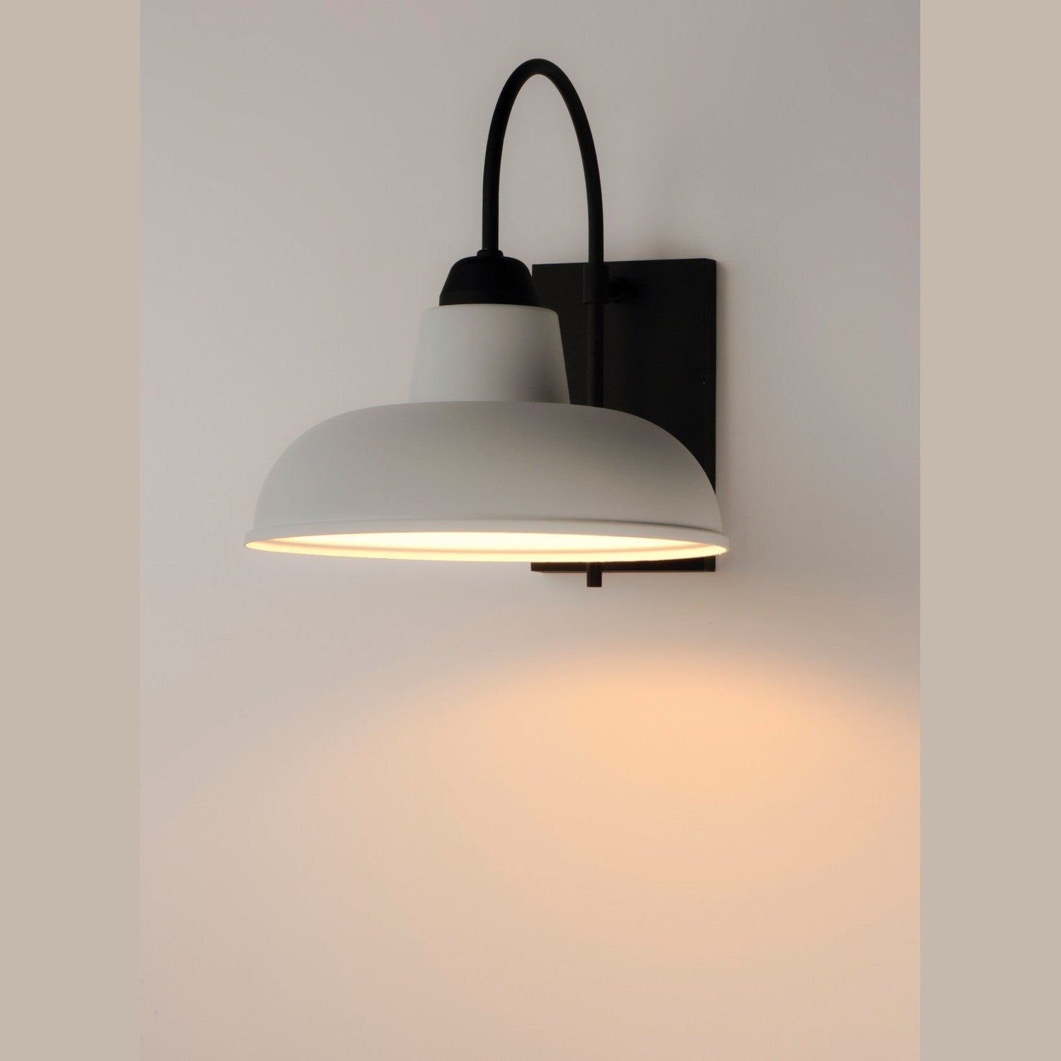 Maxim - 10118WTBK - One Light Outdoor Wall Lantern - Industrial - White / Black
