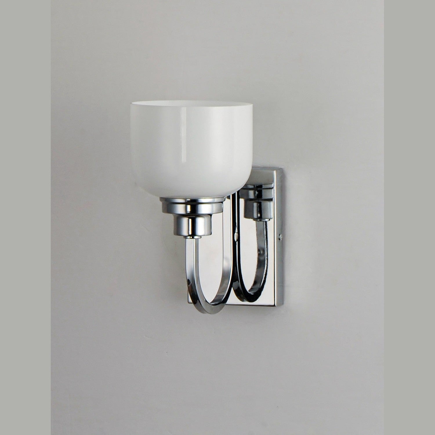 Maxim - 26061WTPC - One Light Bath Vanity - Swale - Polished Chrome