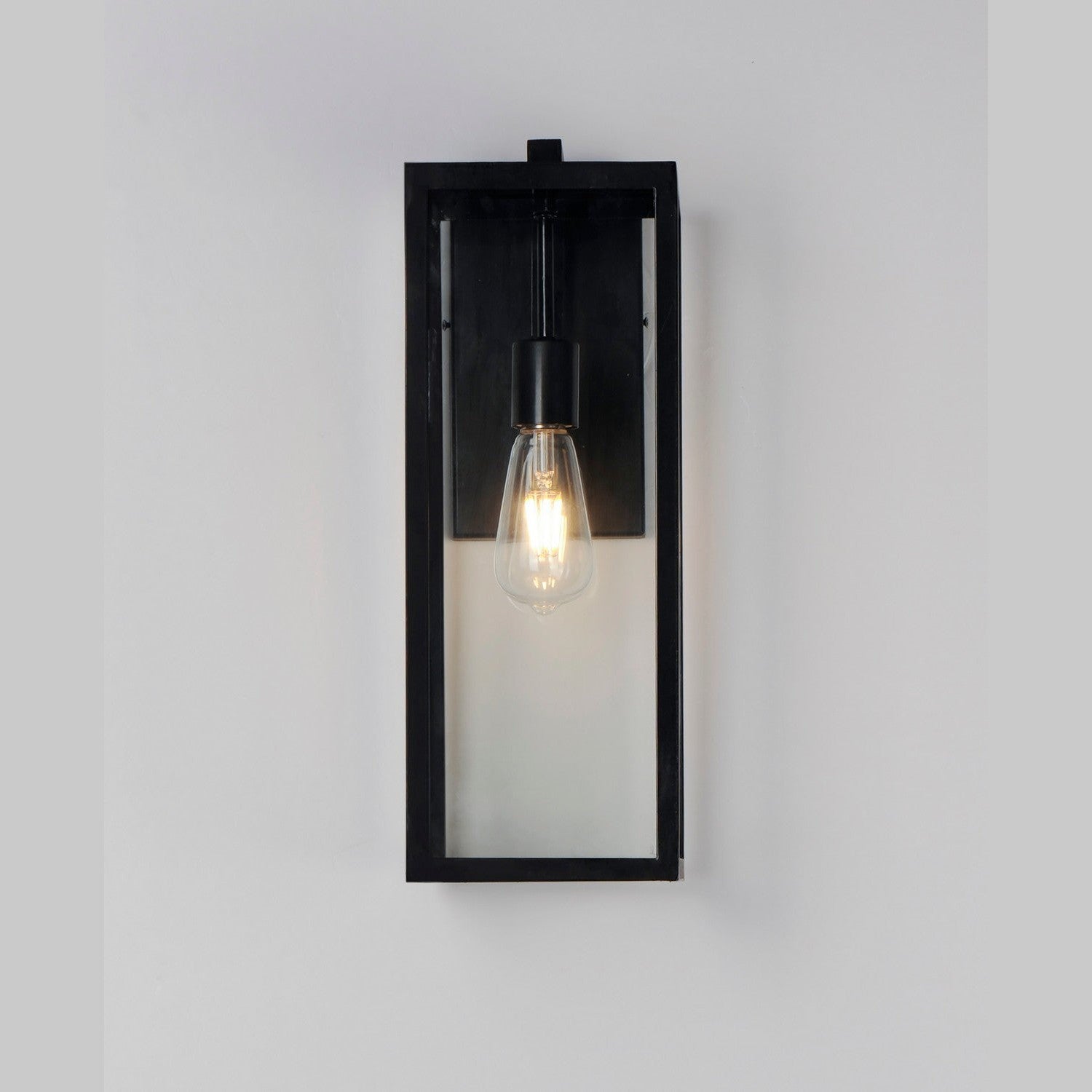 Maxim - 30093CLDBZ - One Light Outdoor Wall Lantern - Catalina - Dark Bronze