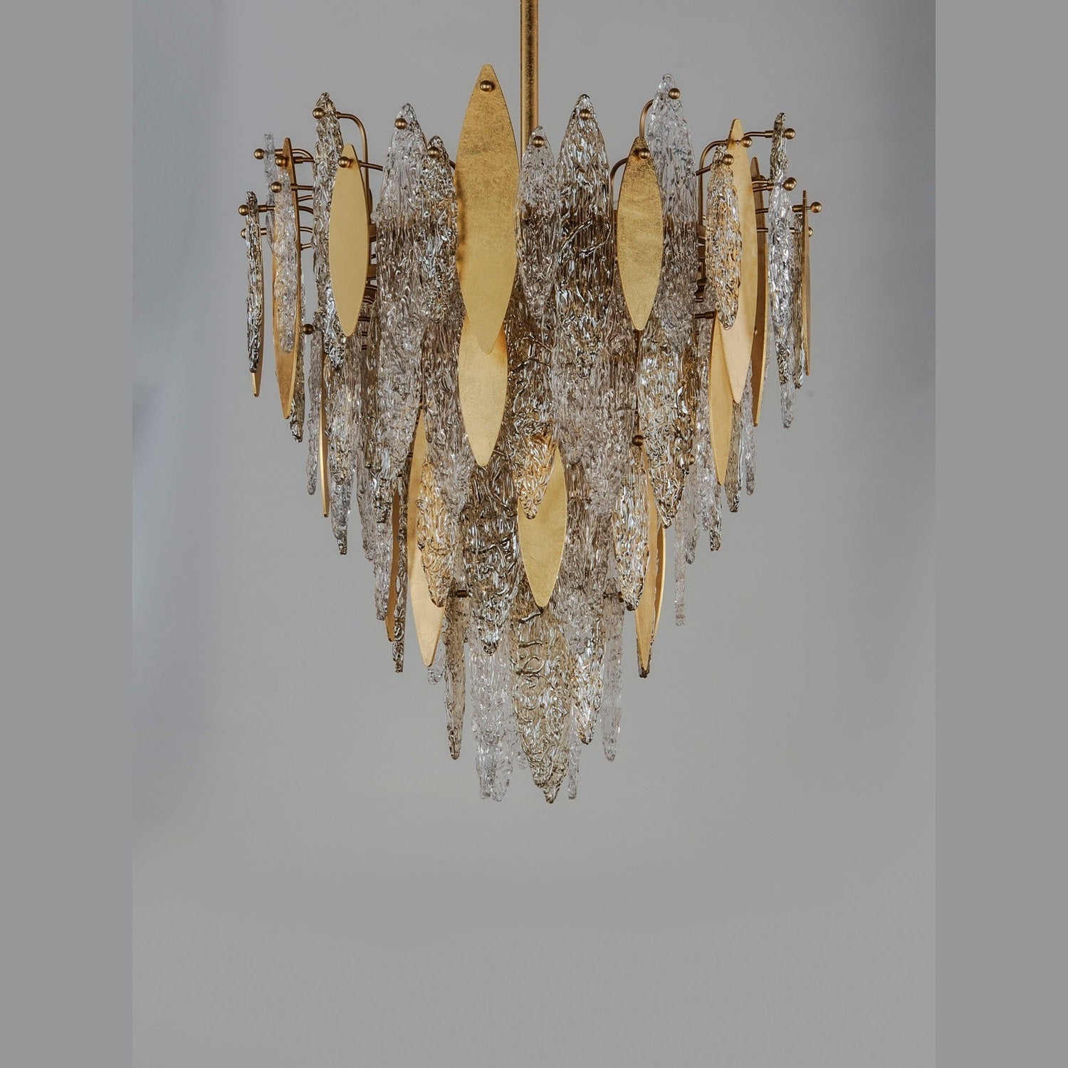 Maxim - 32325CLCMPGL - 12 Light Chandelier - Majestic - Gold Leaf