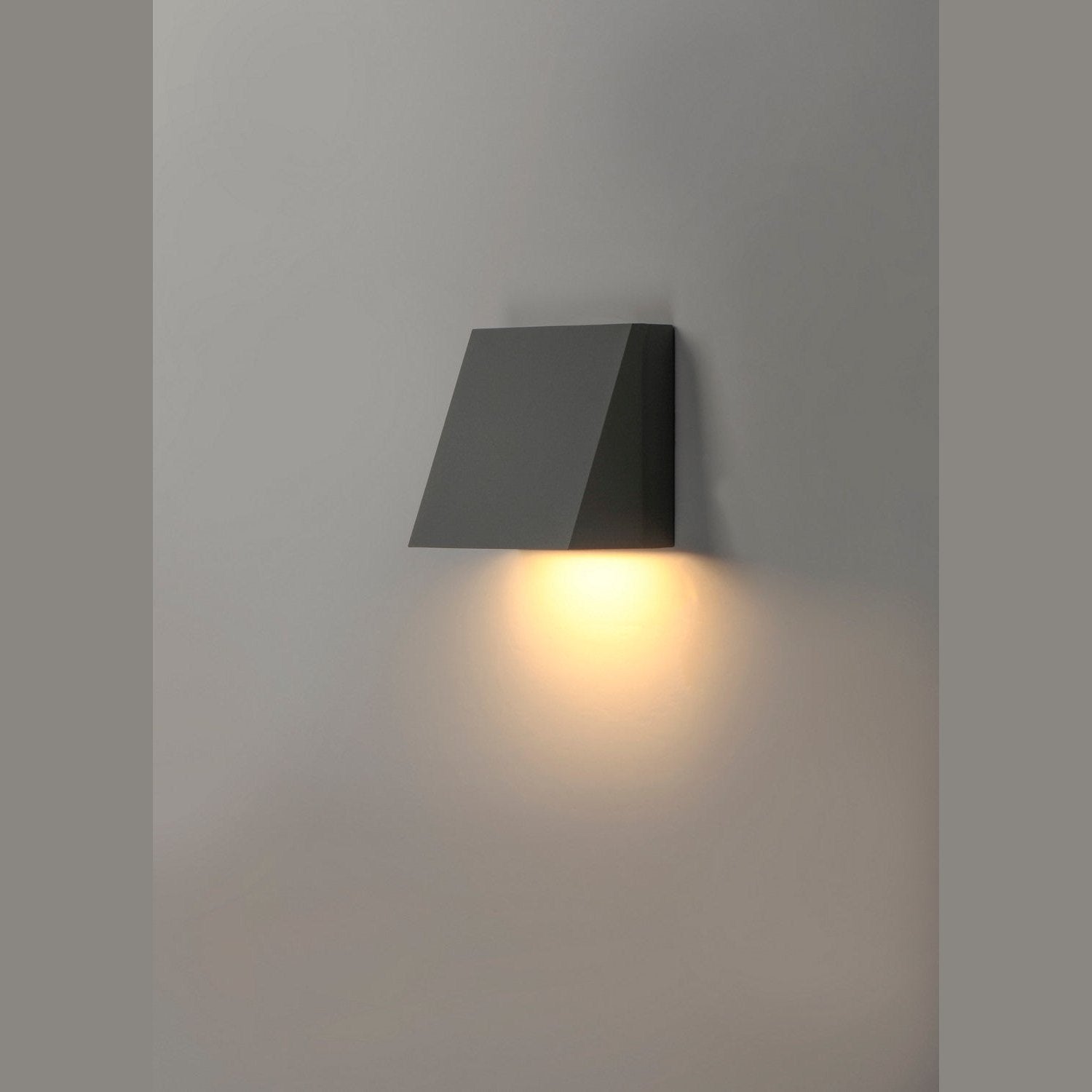Maxim - 52120SV - LED Outdoor Wall Sconce - Pathfinder - Silver