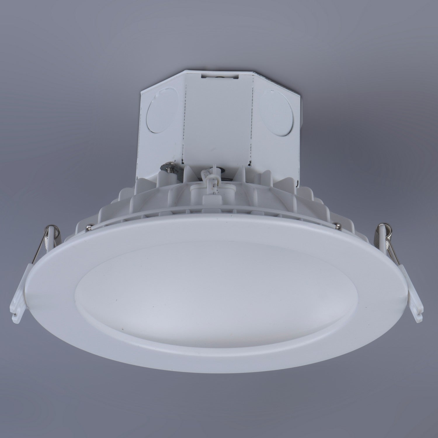 Maxim - 57798WTWT - LED Recessed Downlight - Cove - White