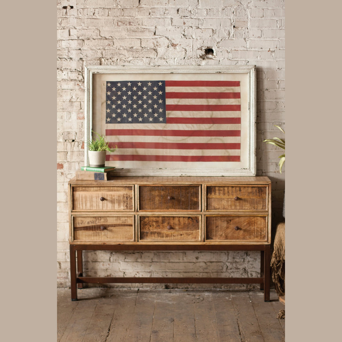 Kalalou - CLA1003 - Framed American Flag Under Glass - Multi