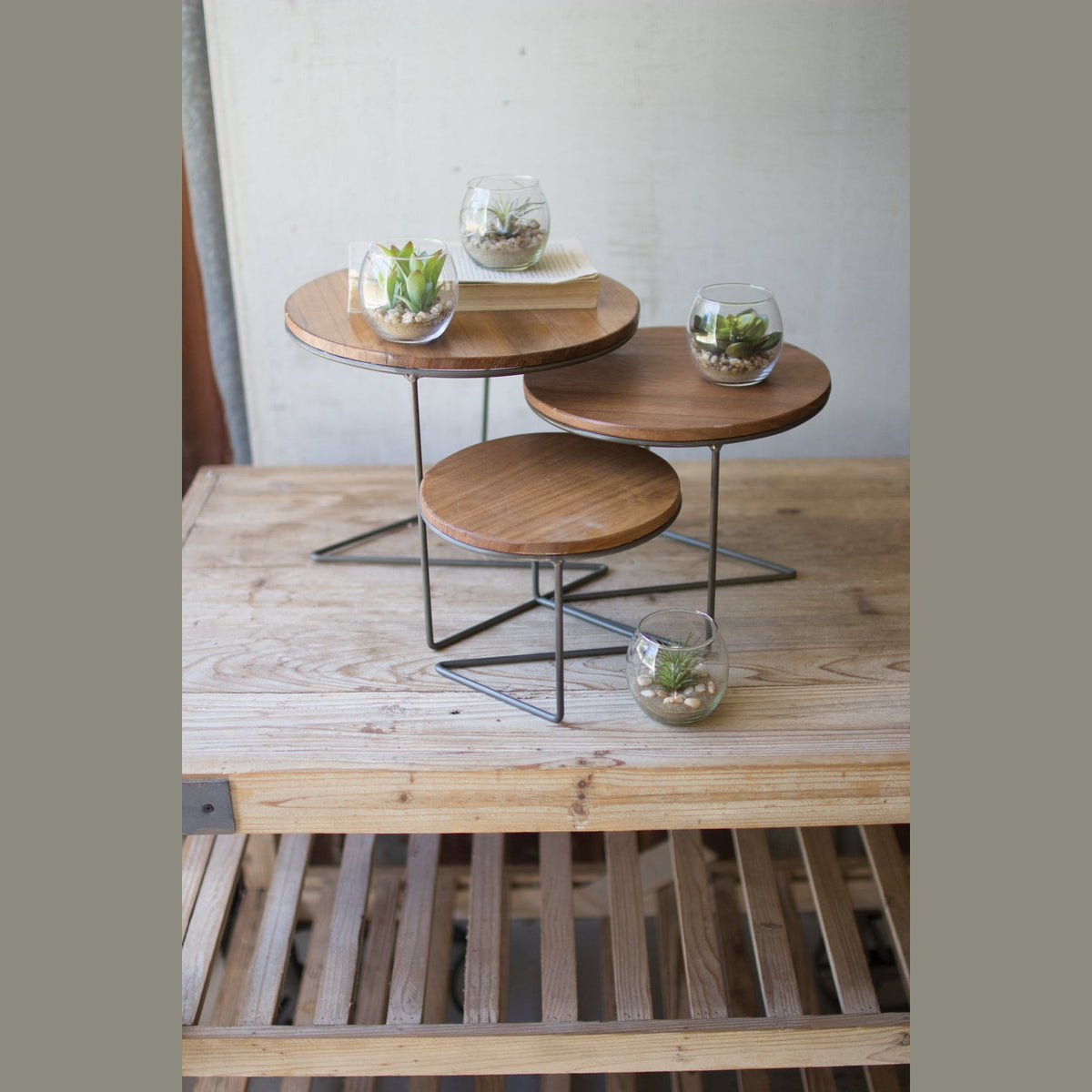 Kalalou - CQ7152 - Display Risers - Gray