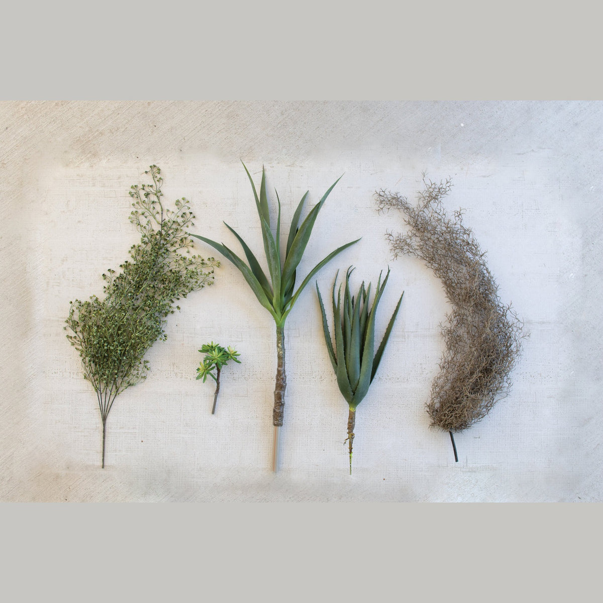 Kalalou - CYF1229 - Artificial Heneken Stem - Green