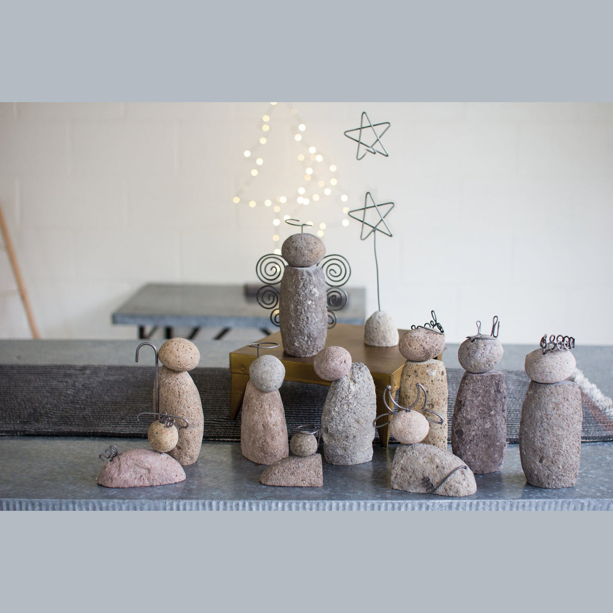 Kalalou - H8557 - Set Of 12 River Rock Nativity Scene - Gray