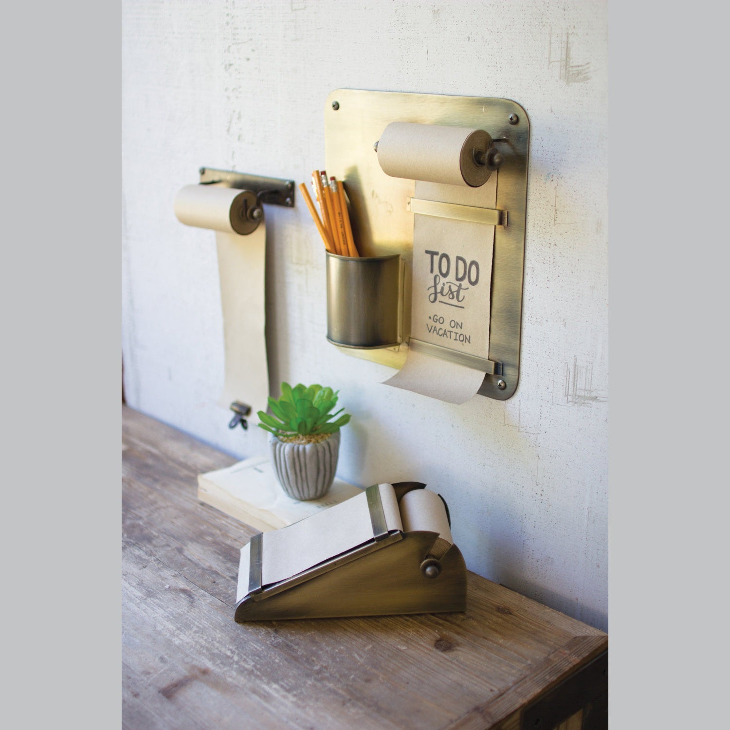 Kalalou - NDE1280 - Hanging Note Roll And Pencil Cup - Gold