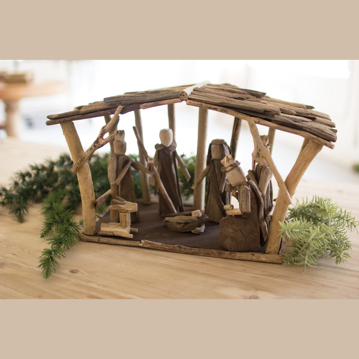 Kalalou - PFL1085 - Nativity - Brown