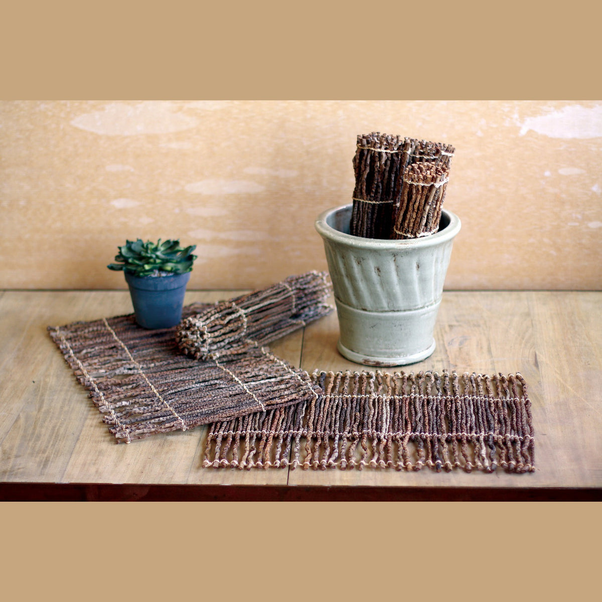 Kalalou - PH1000 - Coco Twig Placemat - Brown