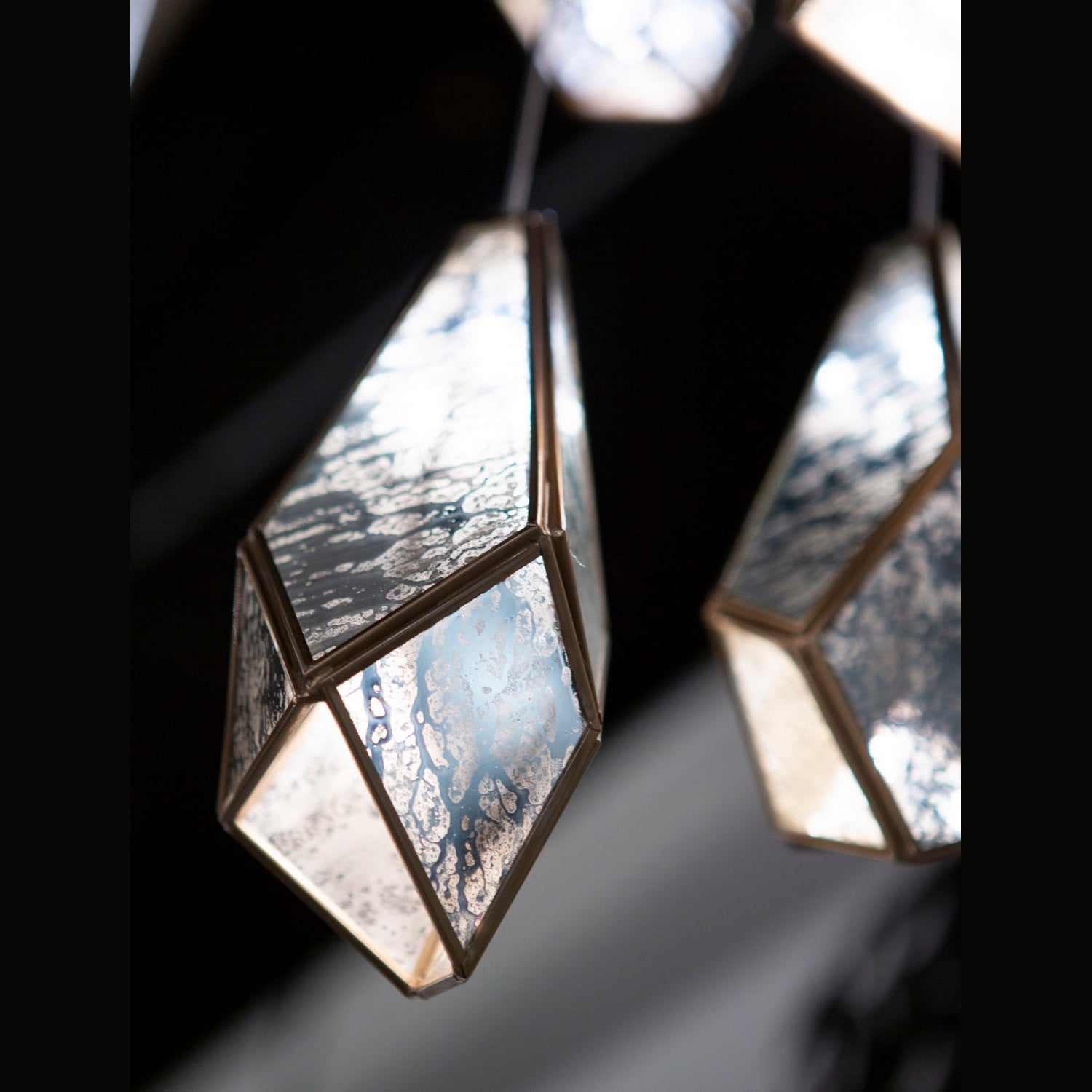 Currey and Company - 9000-0702 - One Light Pendant - Glace Collection - Raj Mirror/Antique Brass