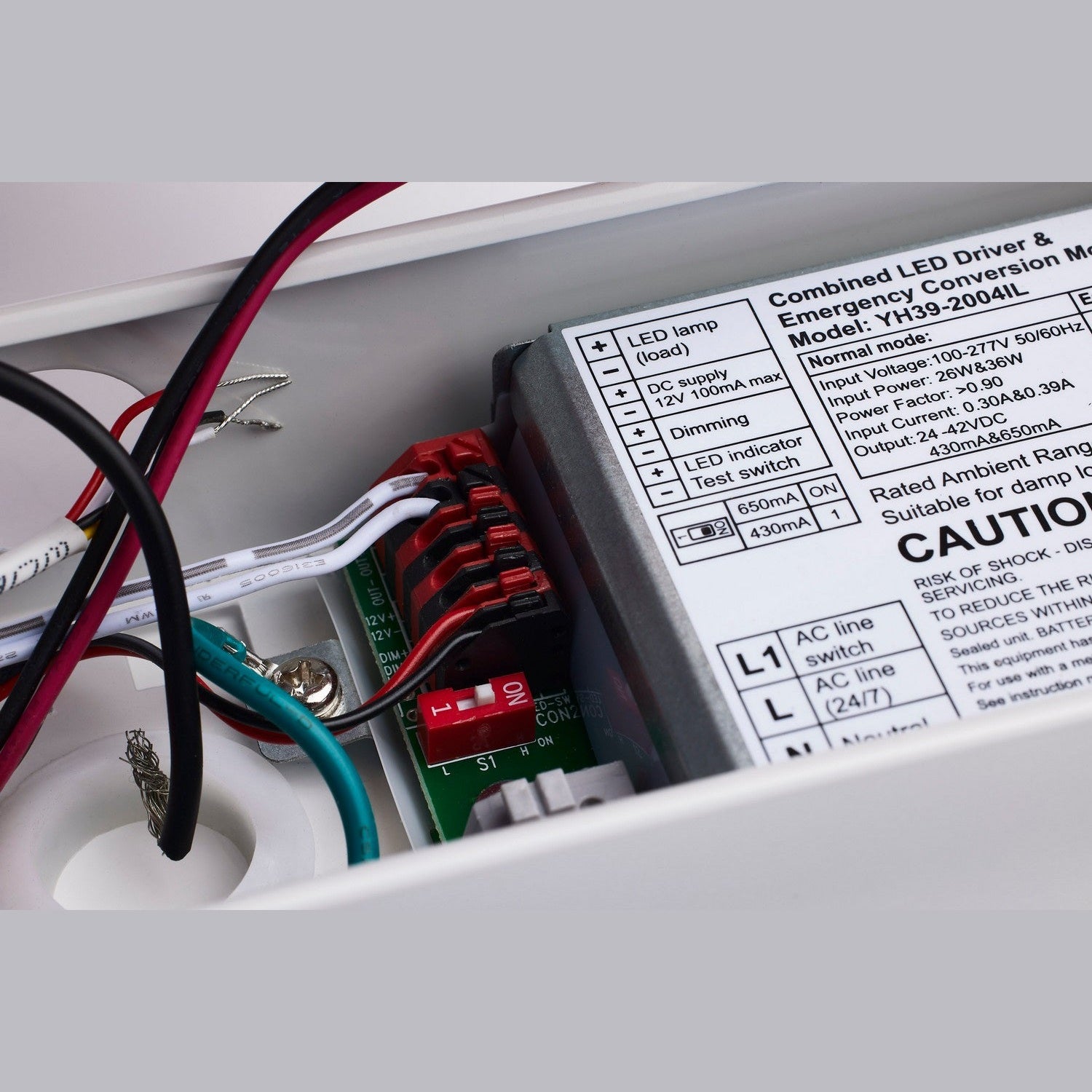 Nuvo Lighting - 65-698 - LED Linear Strip - White