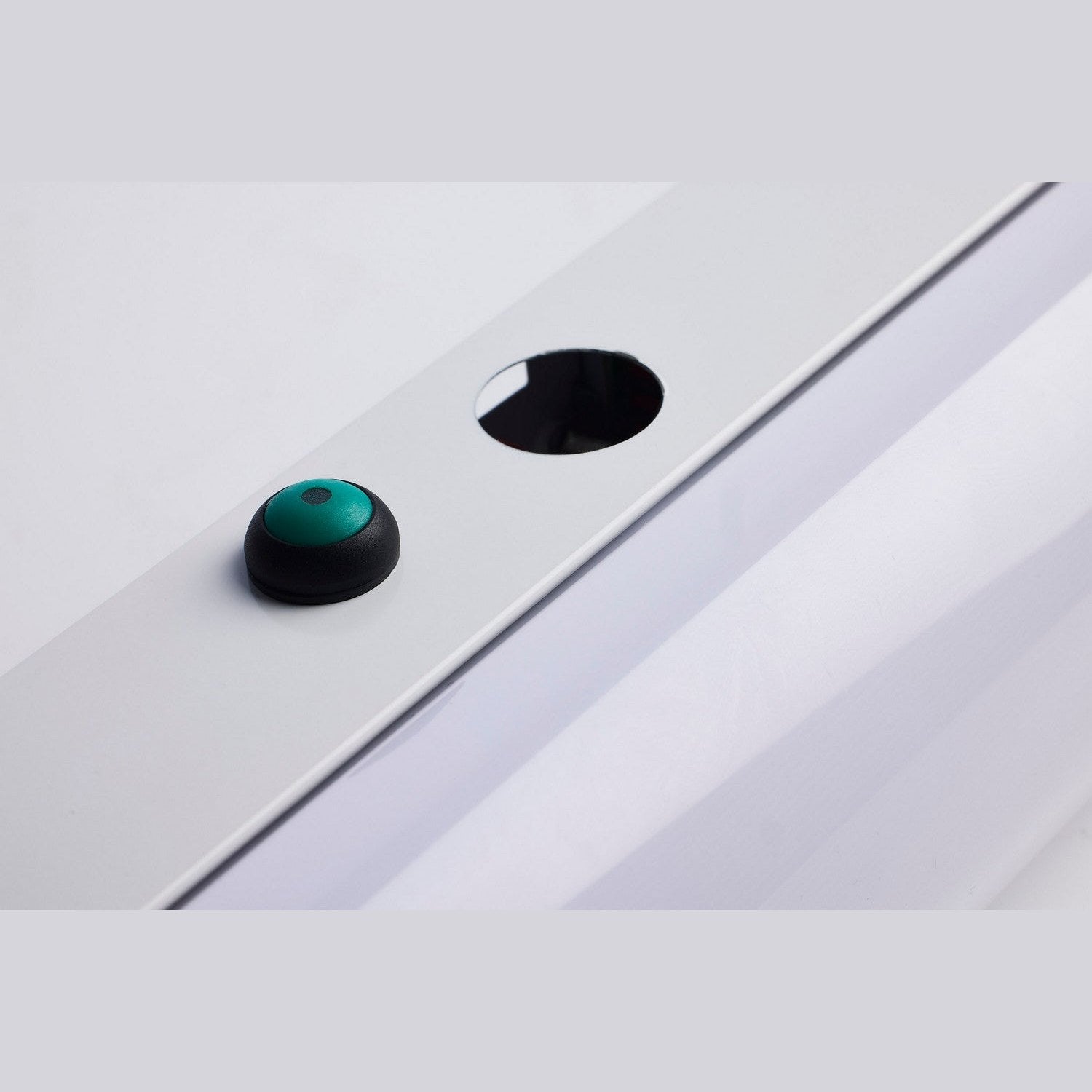 Nuvo Lighting - 65-699 - LED Linear Strip - White