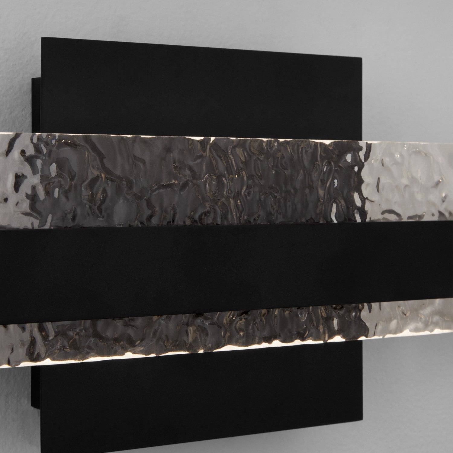 Quorum - 3-5005-15 - LED Vanity - Antares - Black