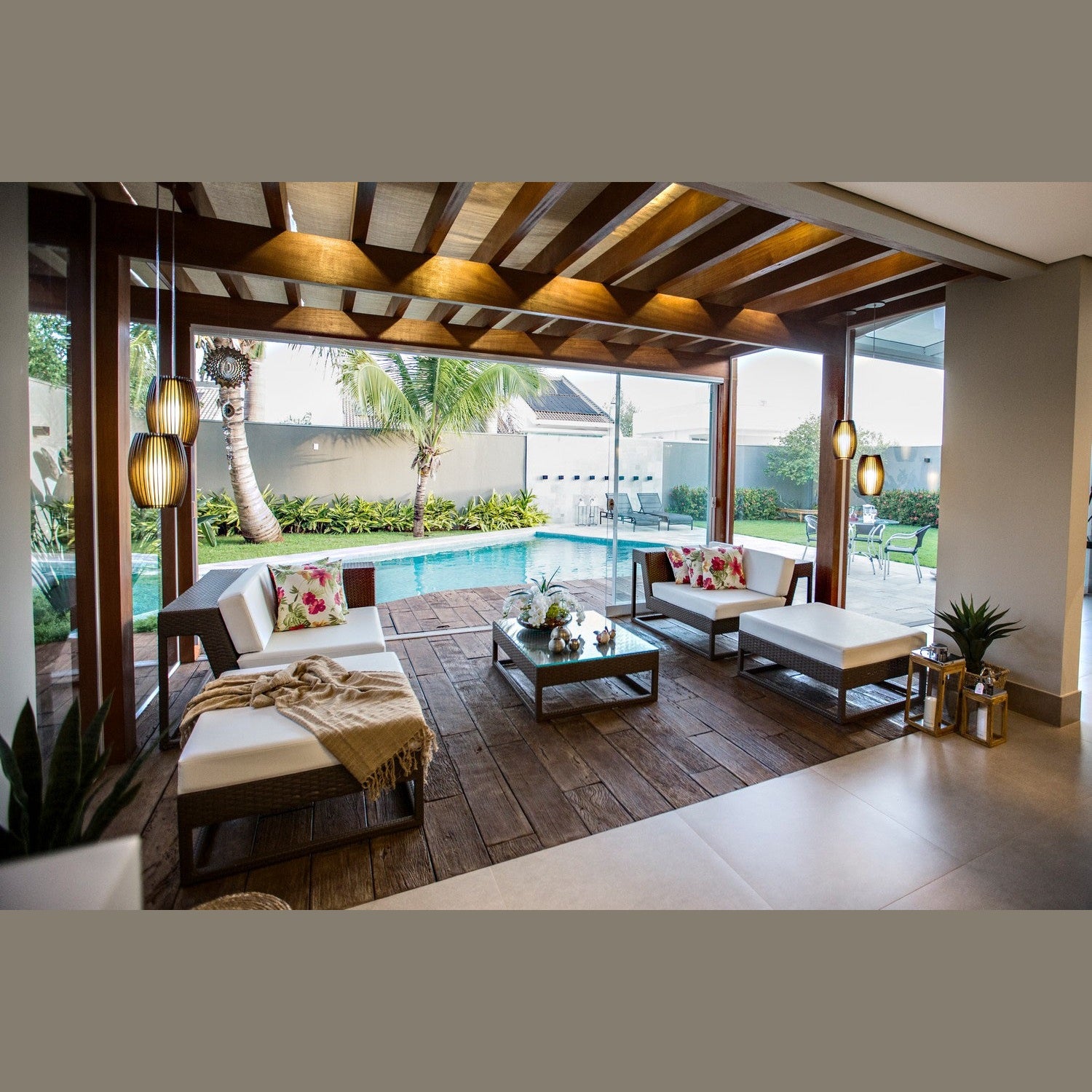 Accord Lighting - 1140.47 - Three Light Pendant - Stecche di Legno - Organic White