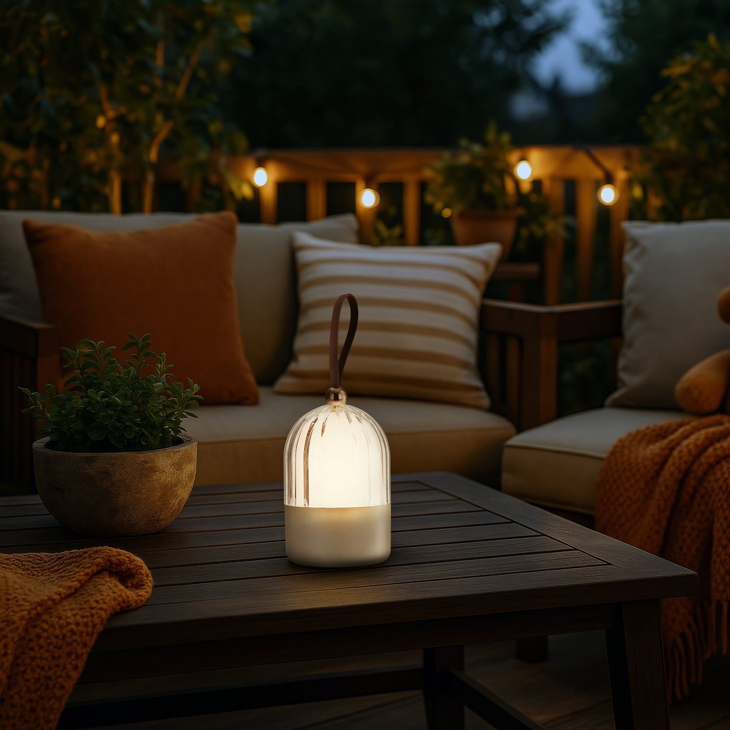 Golden - 2253-4 WHT - LED Lantern - Lunari - Matte White