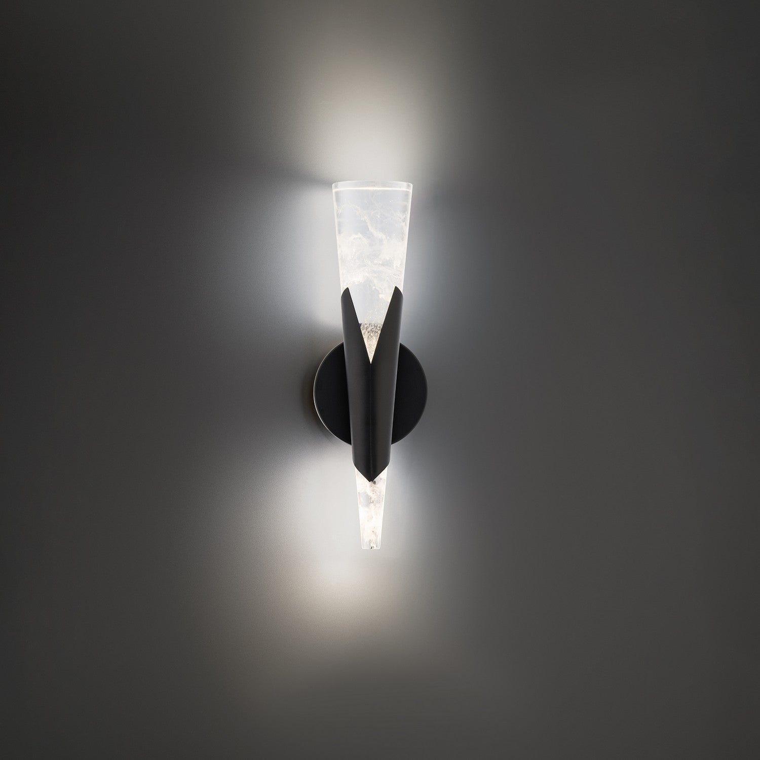 Modern Forms - WS-44416-27-BK - LED Wall Sconce - Kilt - Black