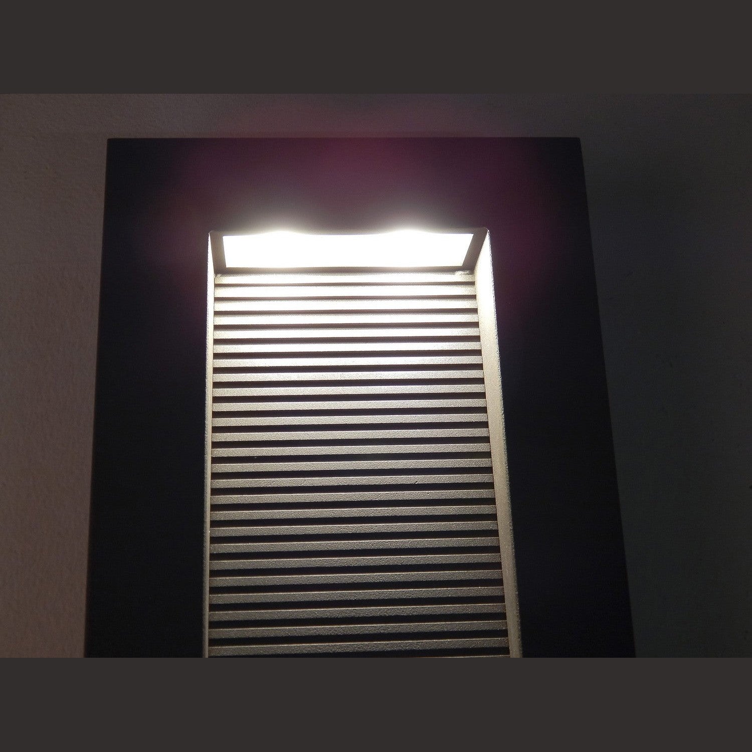 Maxim - 54354ABZ - LED Outdoor Wall Sconce - Avenue LED - Architectural Bronze