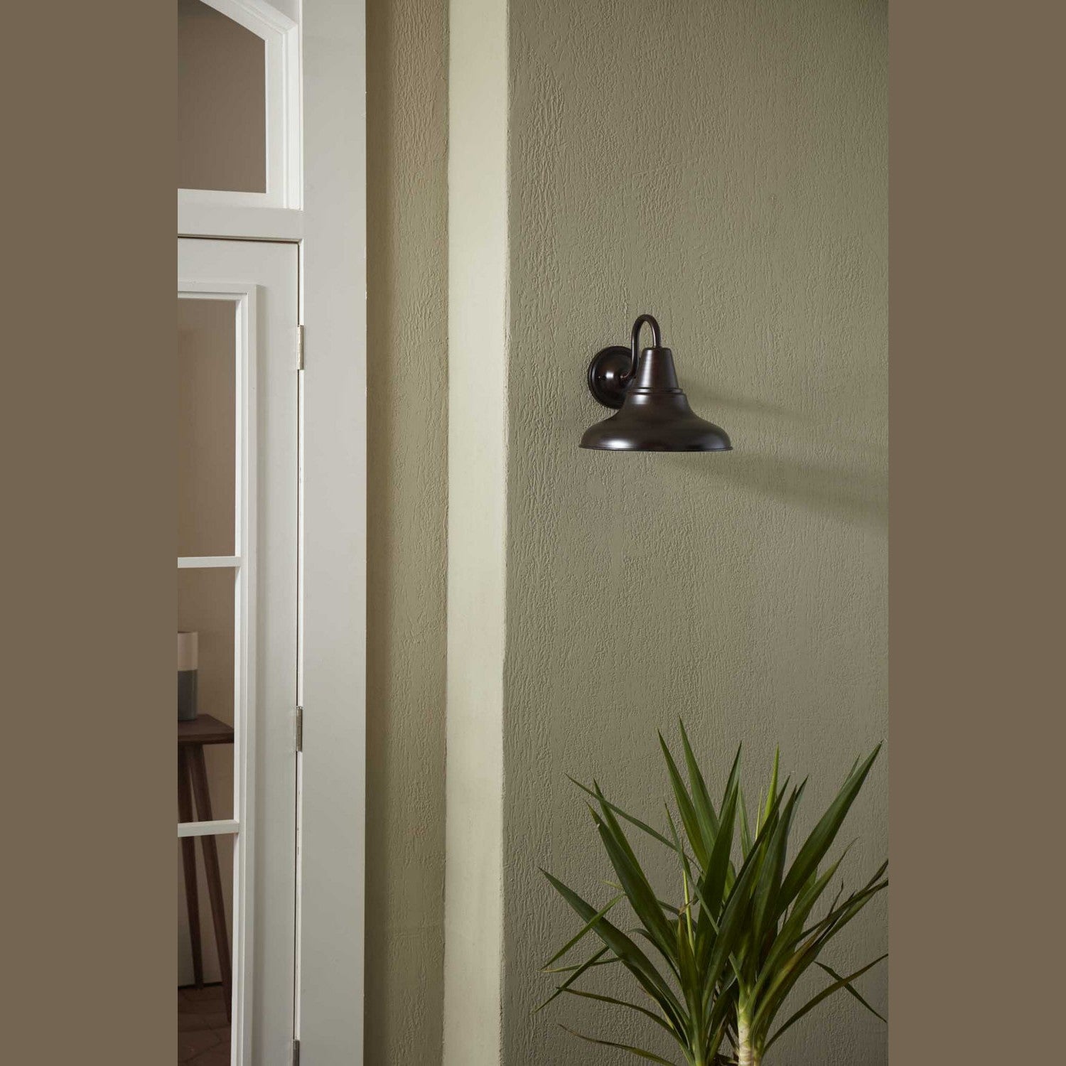 Progress Lighting - P5623-20 - One Light Wall Lantern - District - Antique Bronze