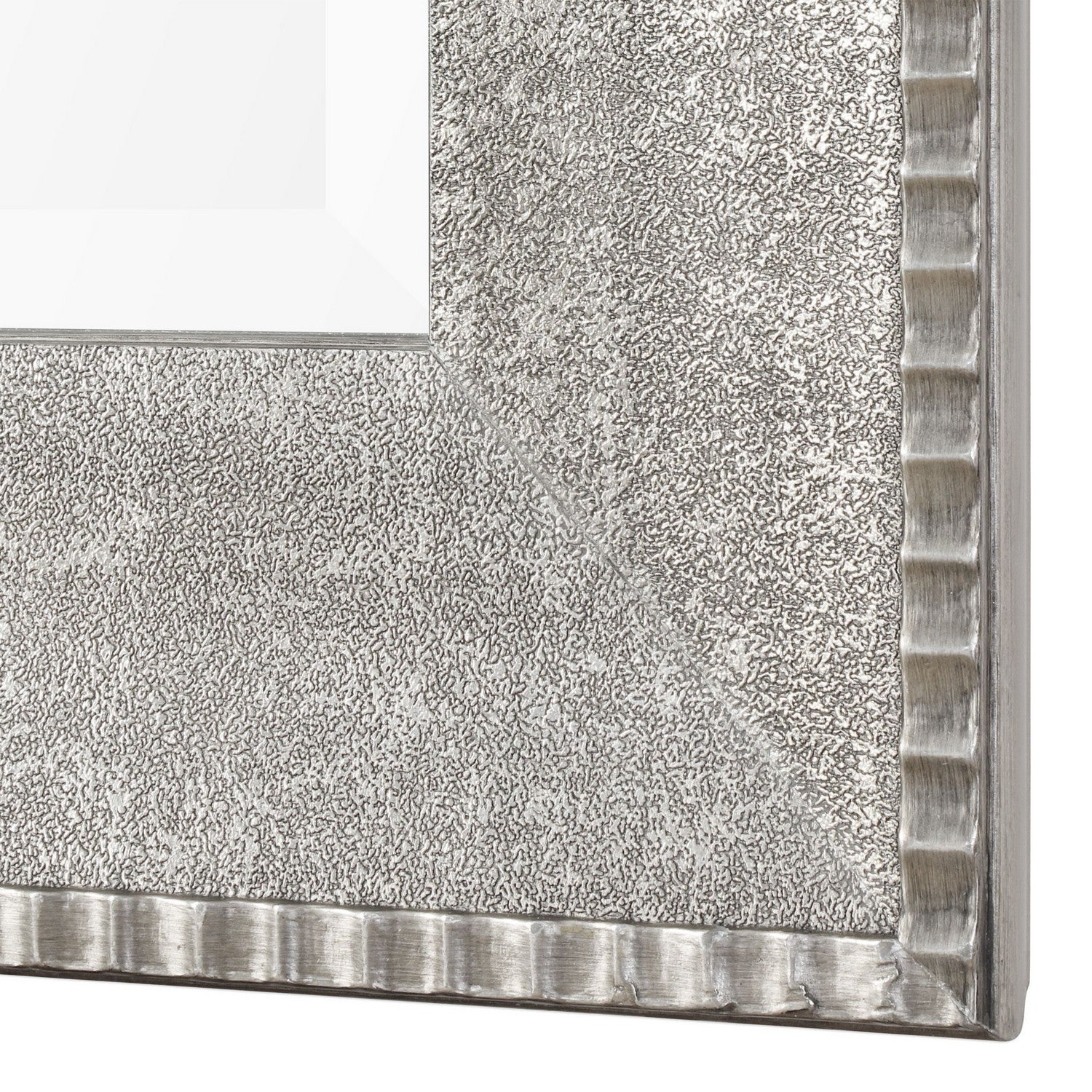 Uttermost - 09370 - Mirror - Leiston - Metallic Silver