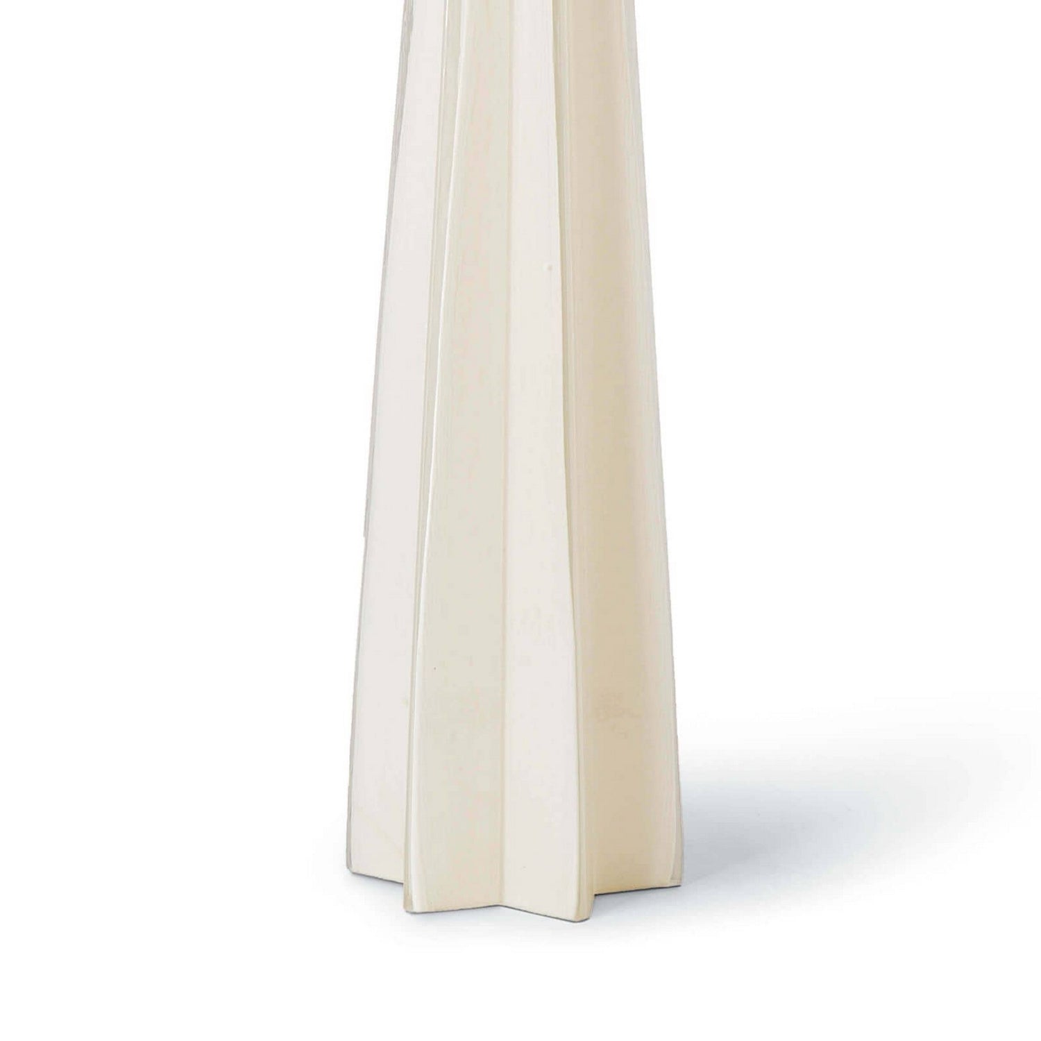 Regina Andrew - 13-1098WT - One Light Table Lamp - Glass - White