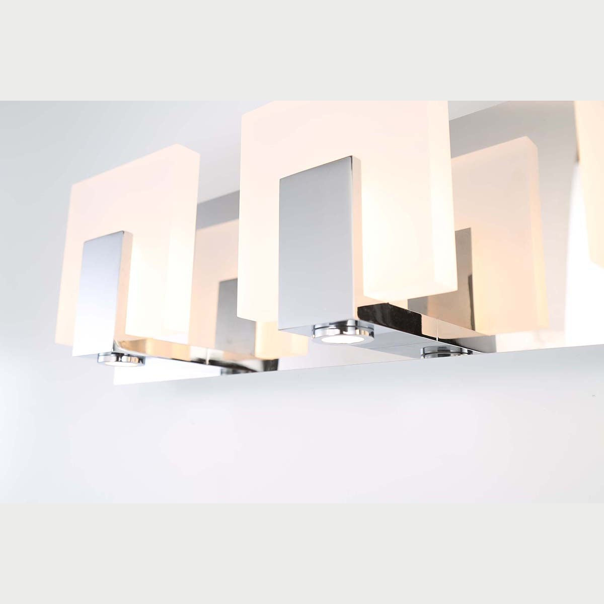 Eurofase - 34144-015 - LED Bathbar - Canmore - Chrome