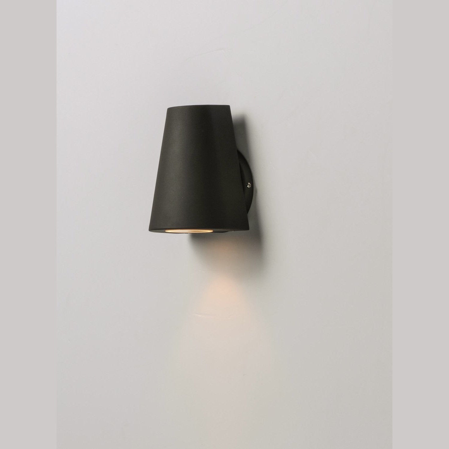 Maxim - 86199BK - LED Outdoor Wall Sconce - Mini - Black