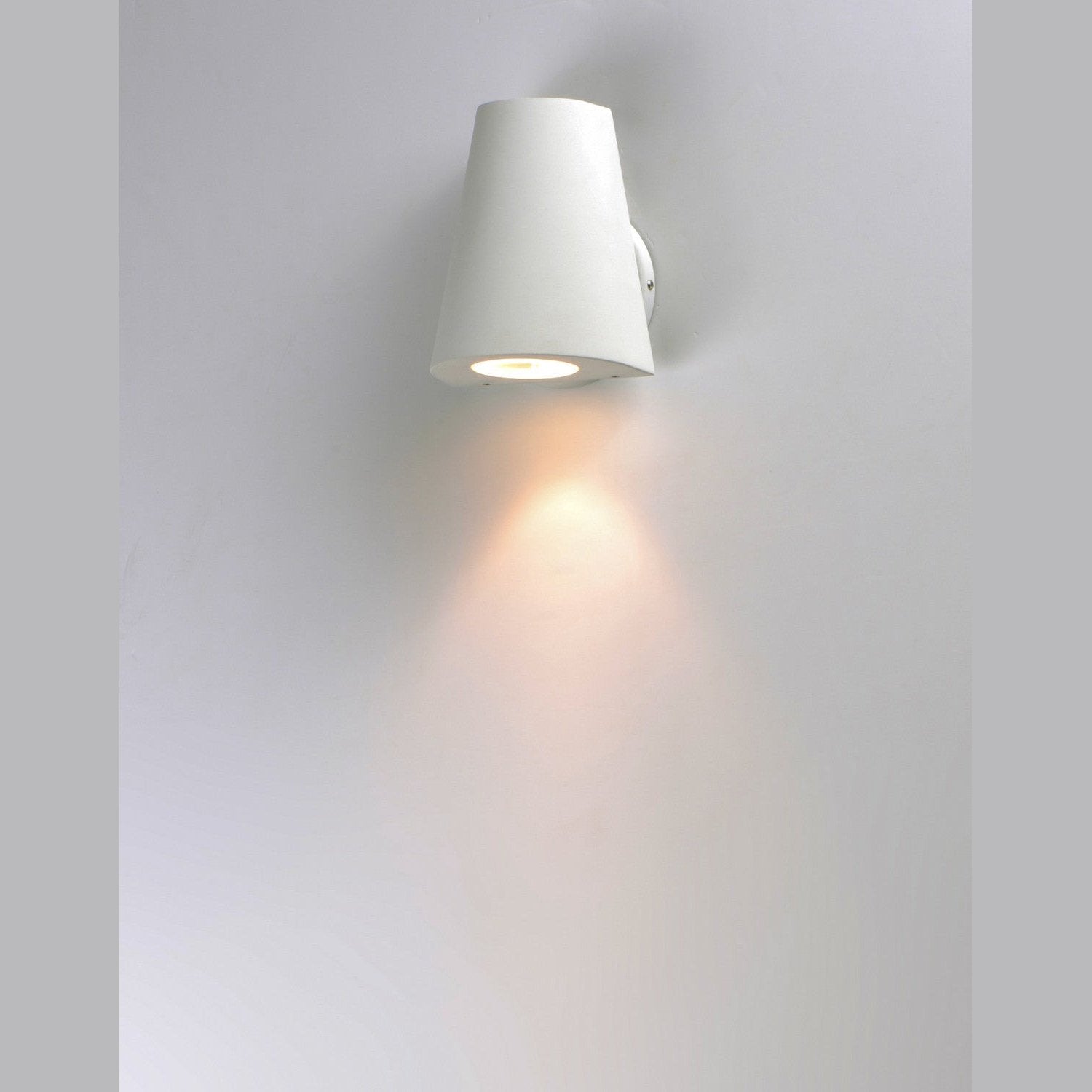 Maxim - 86199WT - LED Outdoor Wall Sconce - Mini - White