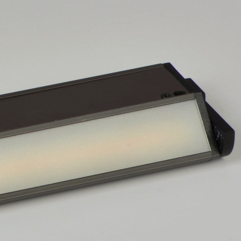 Maxim - 89892BZ - LED Under Cabinet - CounterMax MX-L-120-3K - Bronze