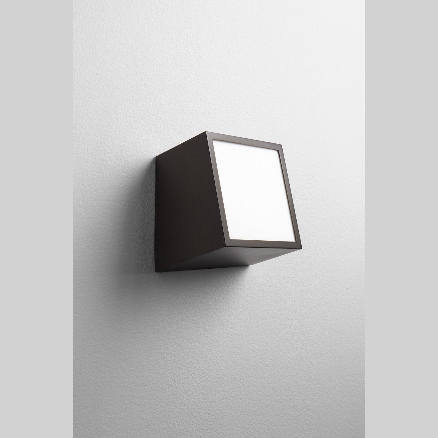 Quorum - 3-530-22 - LED Wall Sconce - Zeta - Oiled Bronze