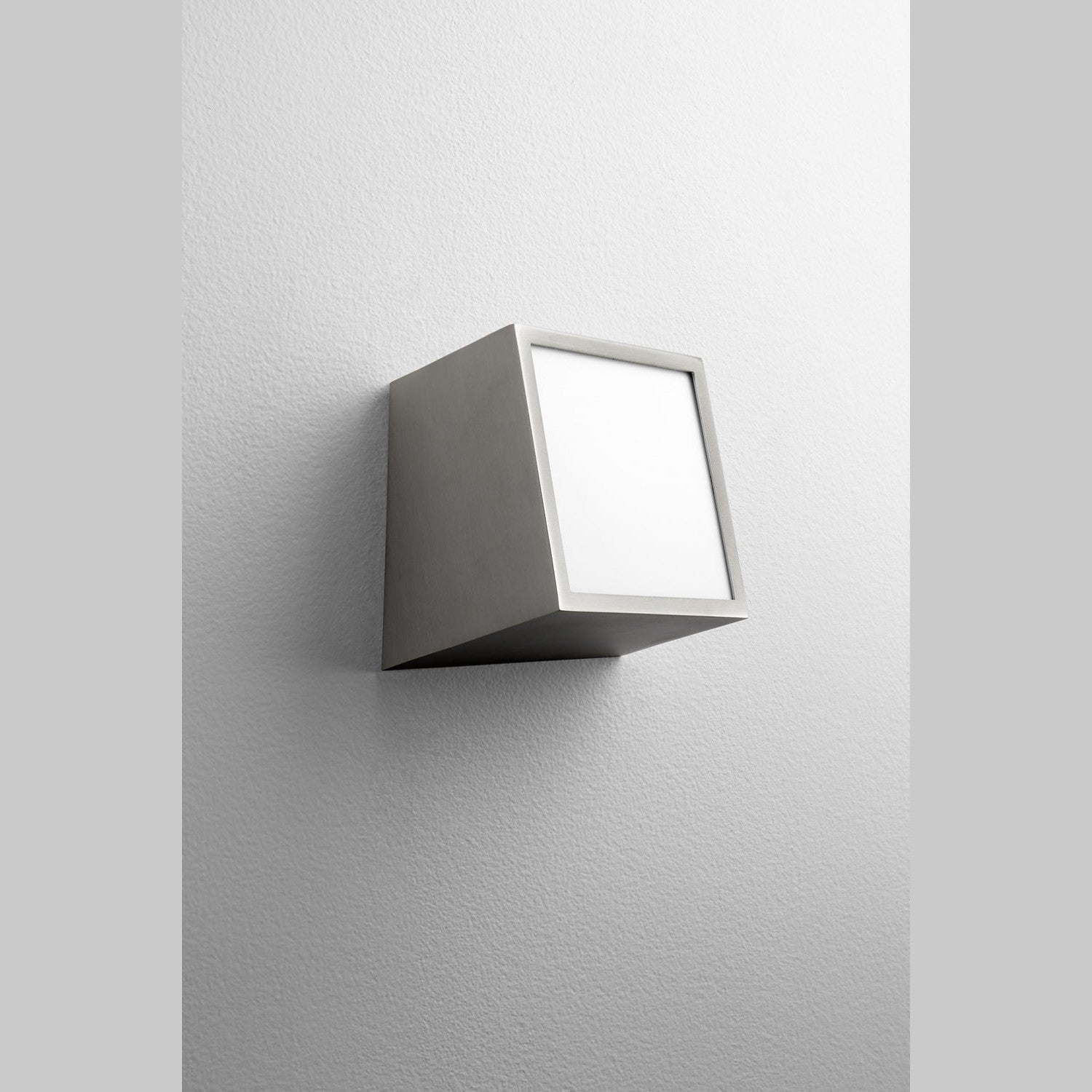 Quorum - 3-530-24 - LED Wall Sconce - Zeta - Satin Nickel