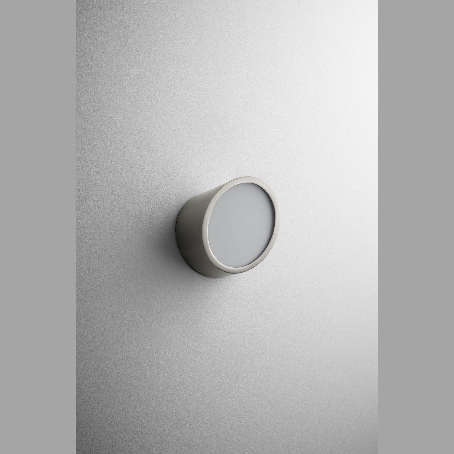 Quorum - 3-560-24 - LED Wall Sconce - Zeepers - Satin Nickel