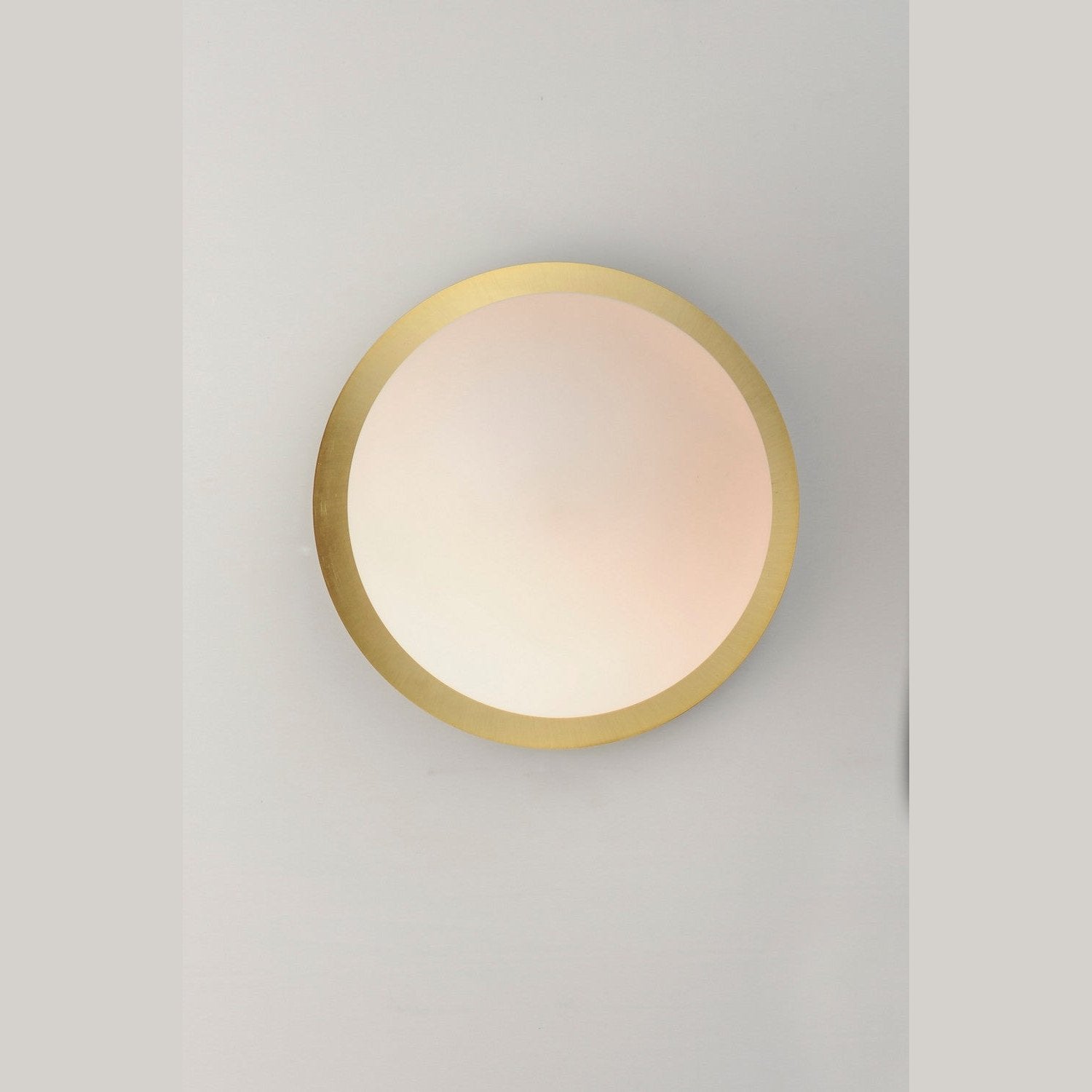 Maxim - 26033SWSBRBK - One Light Wall Sconce - Vesper - Satin Brass / Black
