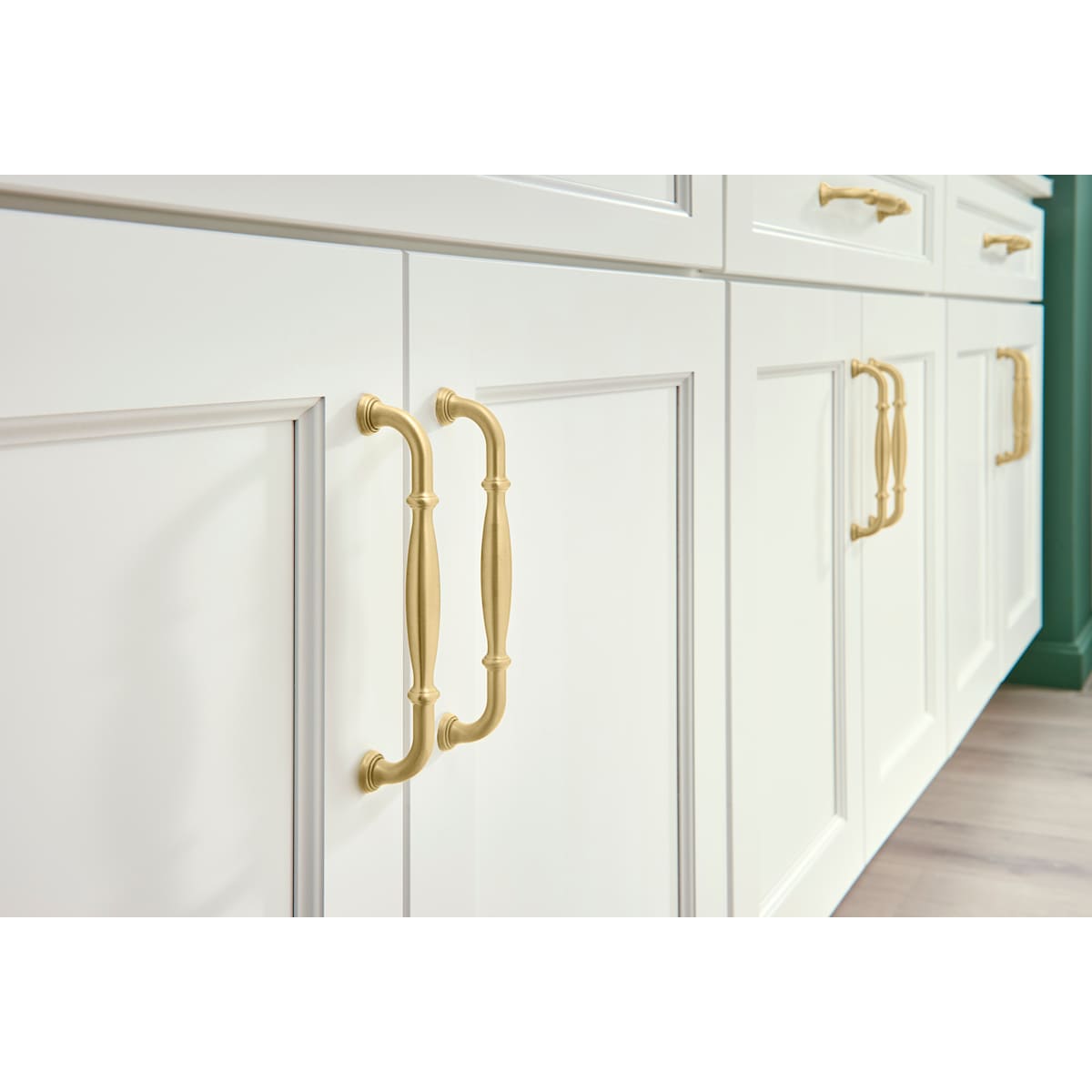 Jeffrey Alexander - 658-96BG - Tiffany 3-3/4" (96 mm) Center to Center Classic Transitional Barrel Cabinet Handle / Drawer Pull in Brushed Gold