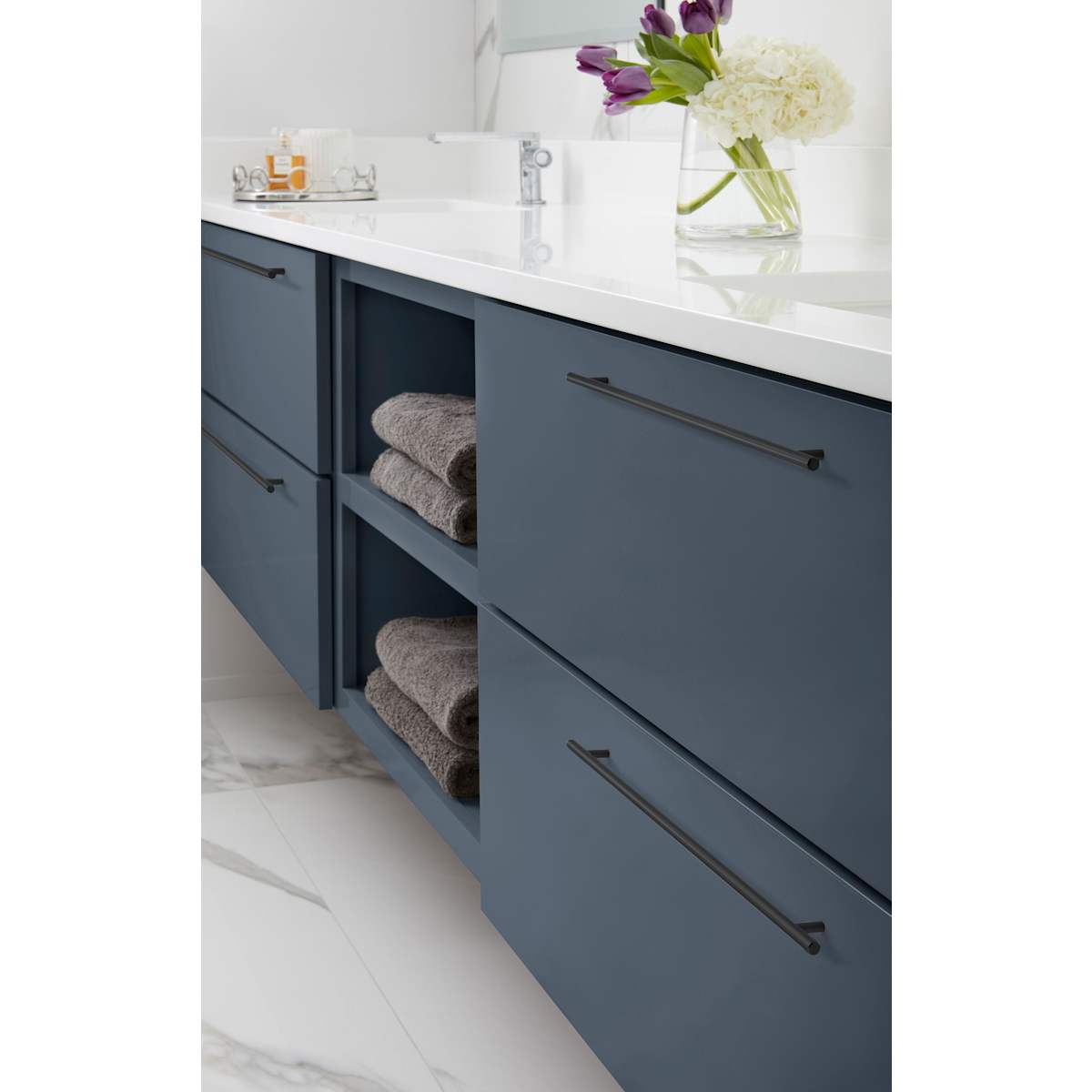 Amerock - BP19016BBZ - Bar Pulls 18-7/8 Inch Center to Center Bar Cabinet Pull in Golden Champagne