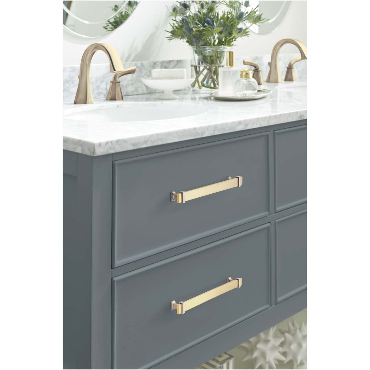Amerock - BP36684BMB26 - Overton 8-13/16 Inch Center to Center Bar Cabinet Pull in Brushed Matte Black / Polished Chrome