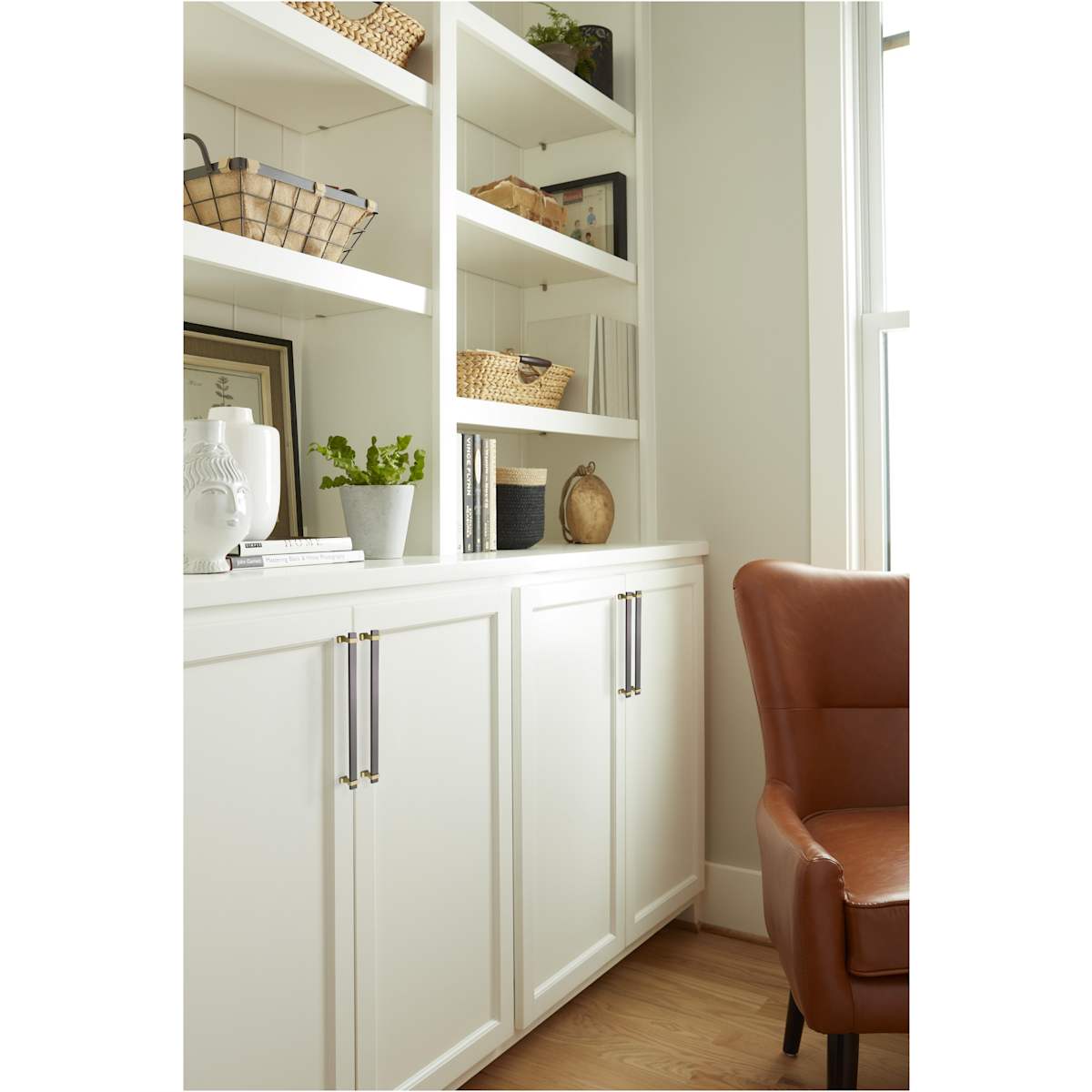 Amerock - BP36685BMBBGL - Overton 11-5/16 Inch Center to Center Bar Cabinet Pull in Brushed Matte Black / Brushed Gold