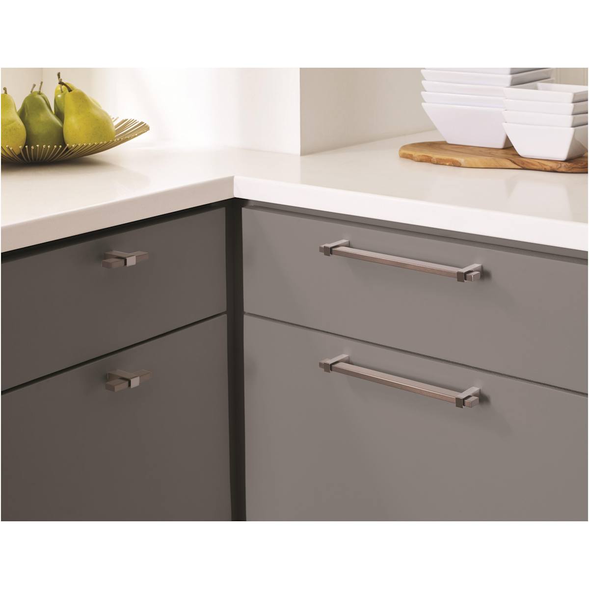 Amerock - BP36725BBZMB - Mulino 7-9/16 Inch Center to Center Bar Cabinet Pull in Golden Champagne / Matte Black