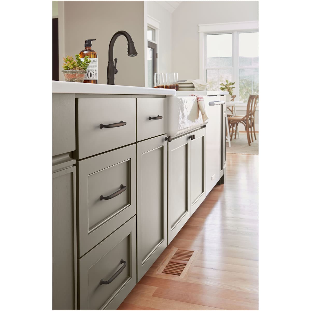 Amerock - BP3679526 - Renown 5-1/16 Inch Center to Center Handle Cabinet Pull in Polished Chrome