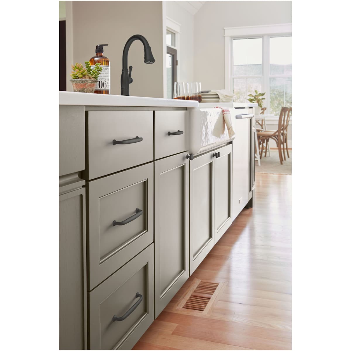 Amerock - BP3679526 - Renown 5-1/16 Inch Center to Center Handle Cabinet Pull in Polished Chrome