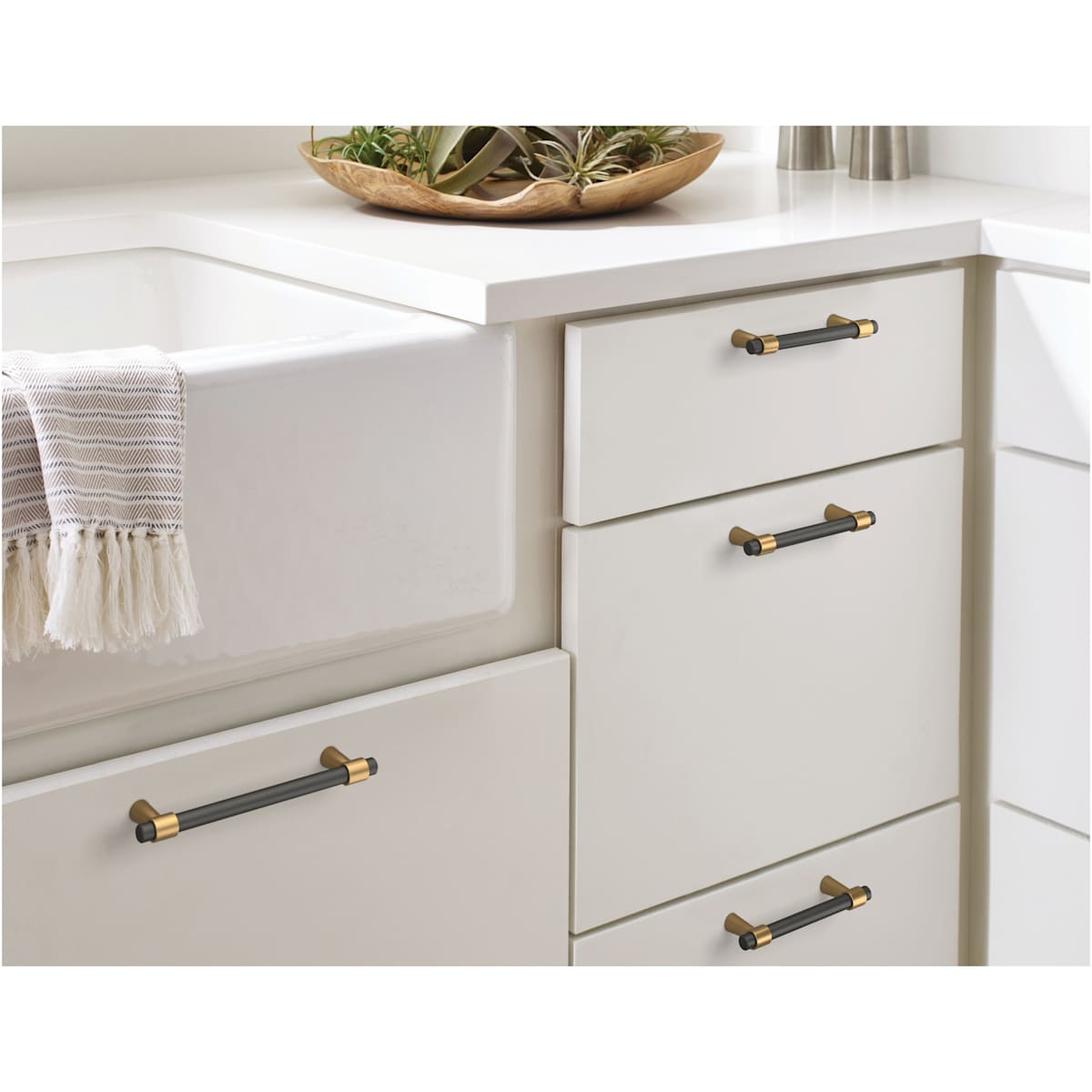 Amerock - BP36858FBPN - Mergence 3-3/4 Inch Center to Center Bar Cabinet Pull in Matte Black / Polished Nickel
