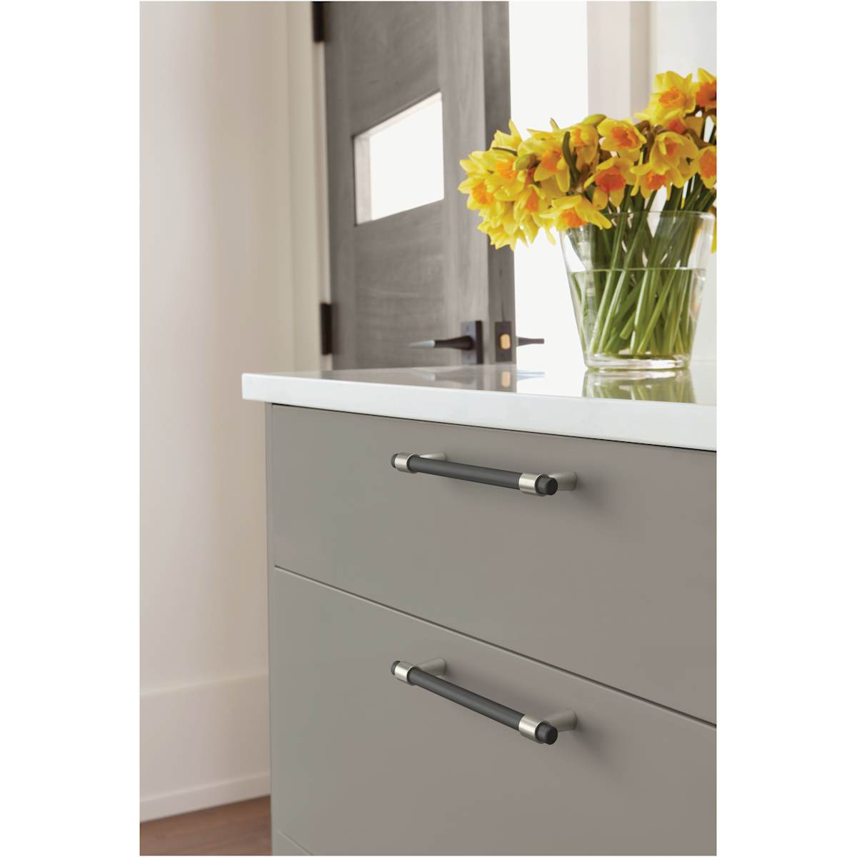 Amerock - BP36859FB26 - Mergence 5-1/16 Inch Center to Center Bar Cabinet Pull in Matte Black / Polished Chrome