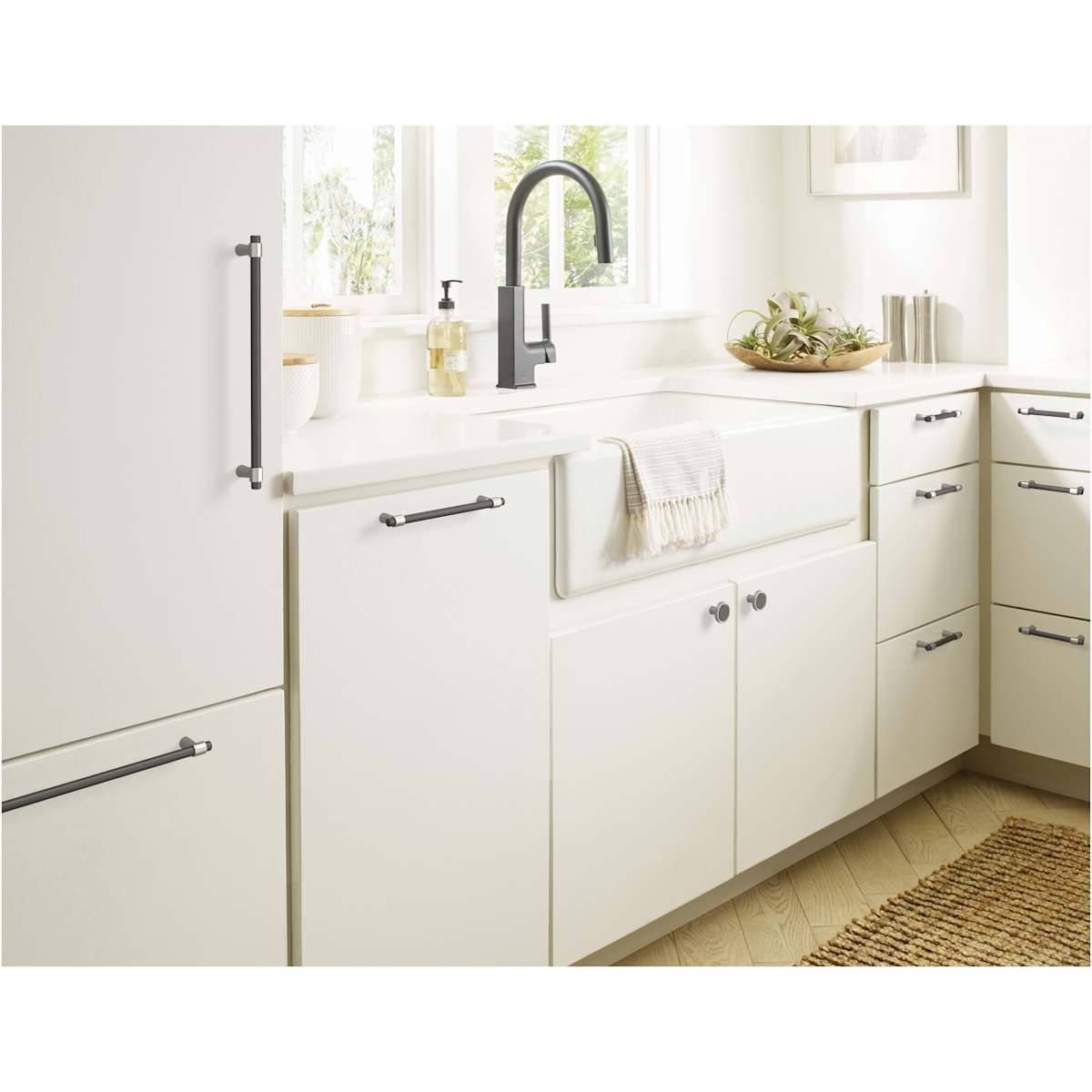 Amerock - BP36860FBPN - Mergence 6-5/16 Inch Center to Center Bar Cabinet Pull in Matte Black / Polished Nickel