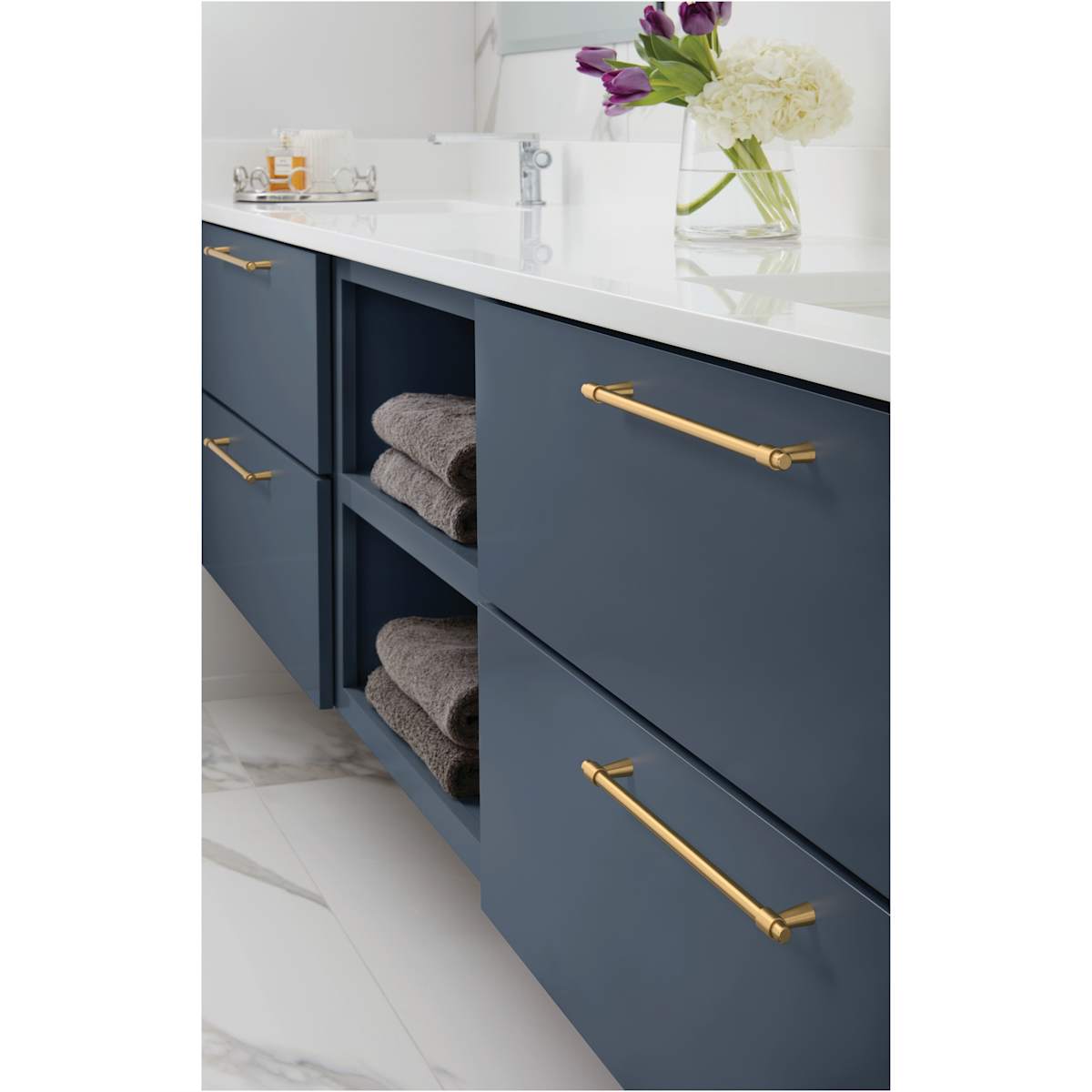 Amerock - BP36861CZ - Destine 8-13/16 Inch Center to Center Bar Cabinet Pull in Champagne Bronze