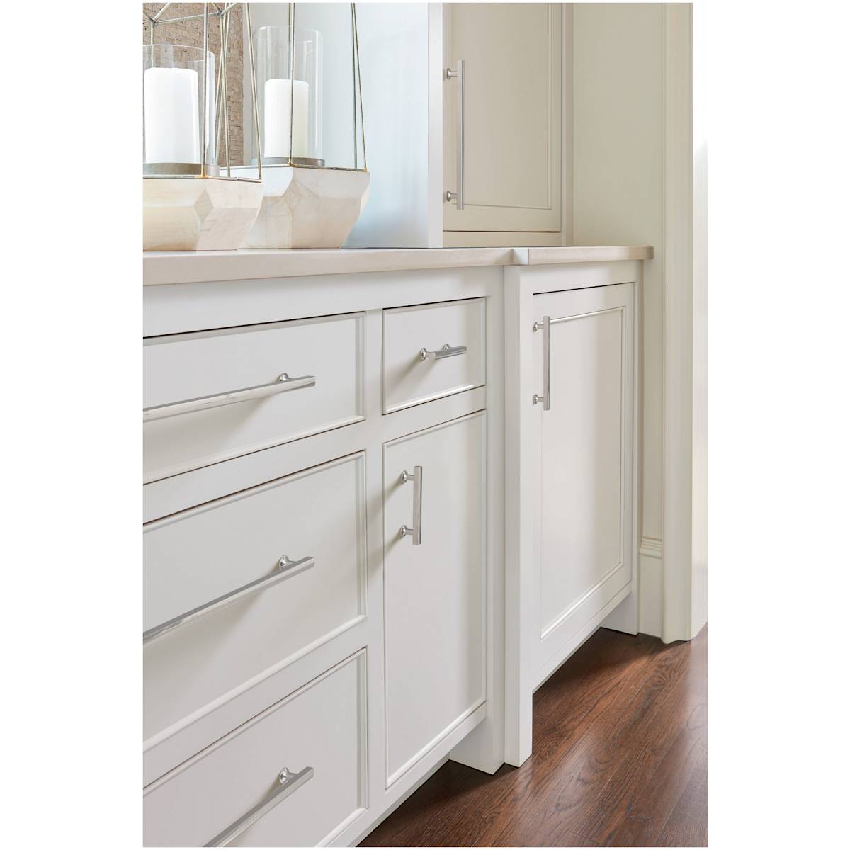 Amerock - BP37106BBZ - Everett 6-5/16 Inch Center to Center Bar Cabinet Pull in Golden Champagne