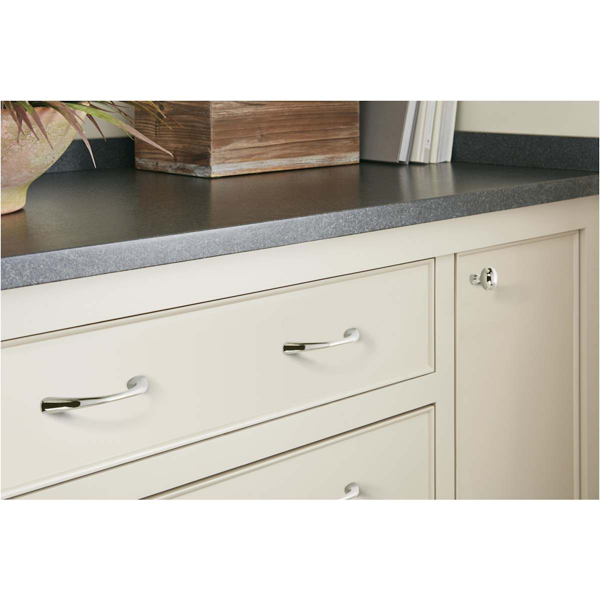 Amerock - BP53014G10 - Vaile 1-3/8 Inch Oval Cabinet Knob in Satin Nickel