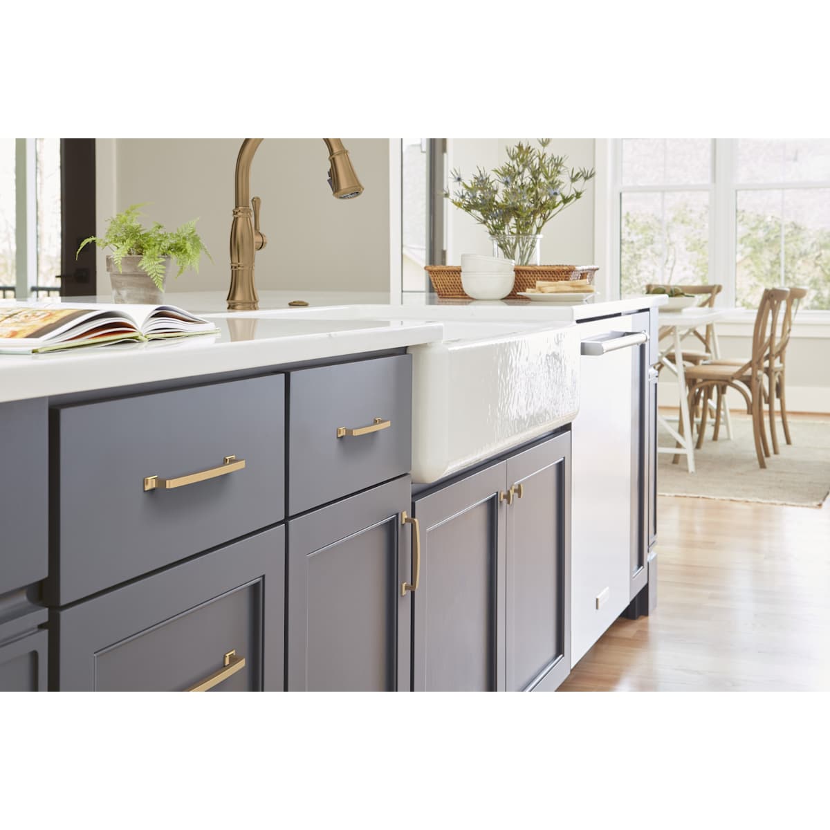 Amerock - BP53722ORB - Westerly 6-5/16 Inch Center to Center Handle Cabinet Pull in Oil Rubbed Bronze