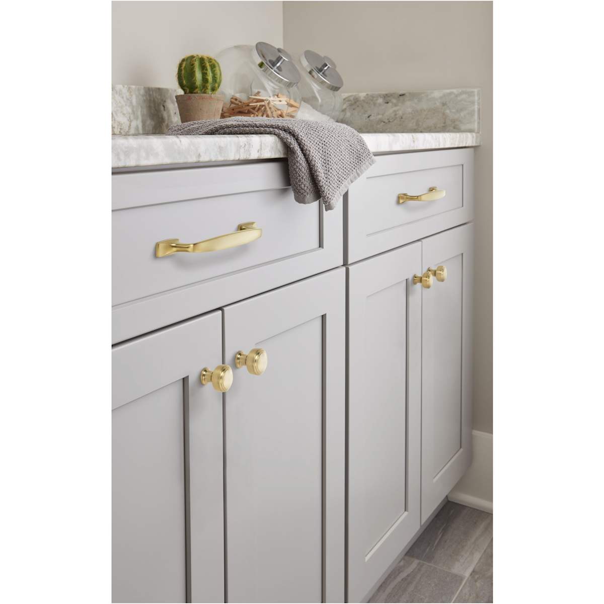 Amerock - BP55312CZ - Highland Ridge 1-3/16 Inch Mushroom Cabinet Knob in Champagne Bronze