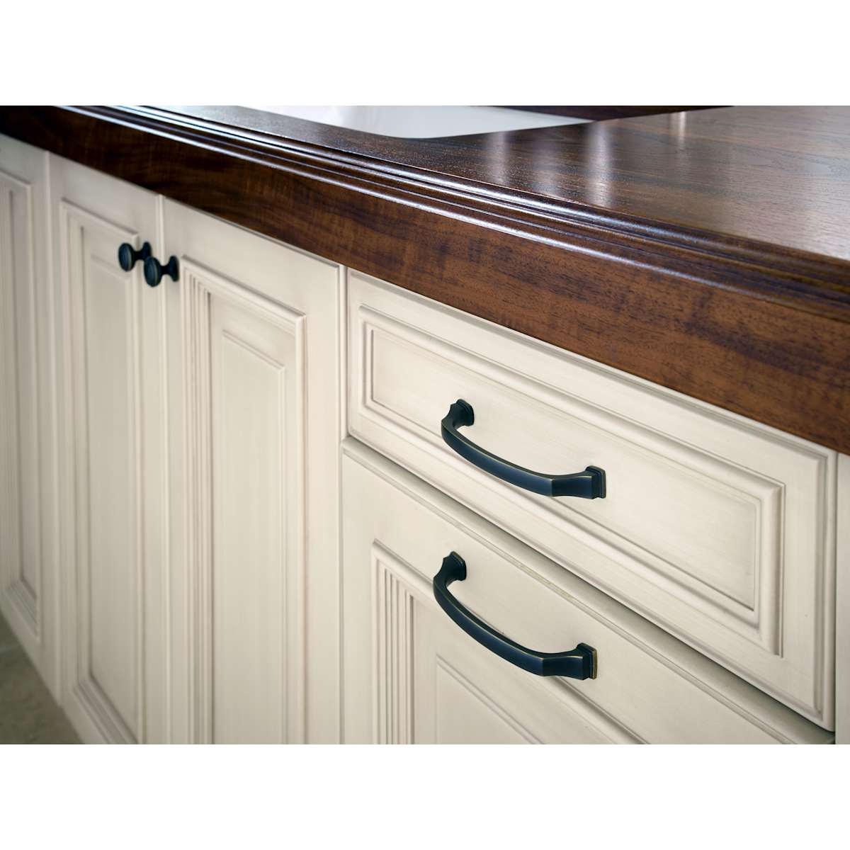 Amerock - BP55346GM-10PACK - Revitalize 5 Inch (128mm) Center to Center Handle Cabinet Pull - 10 Pack in Gunmetal
